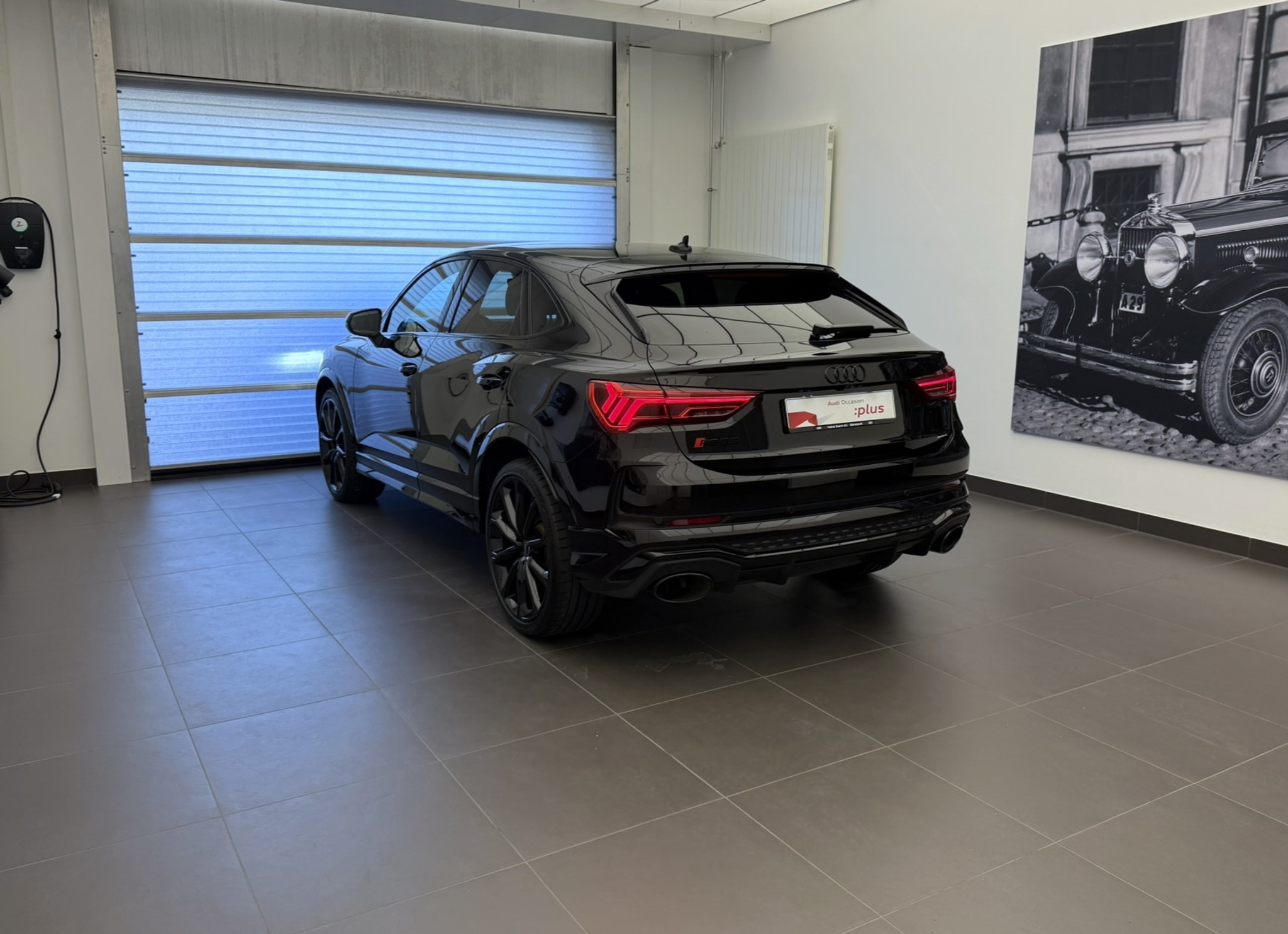 listing desktop thumbnail image 24