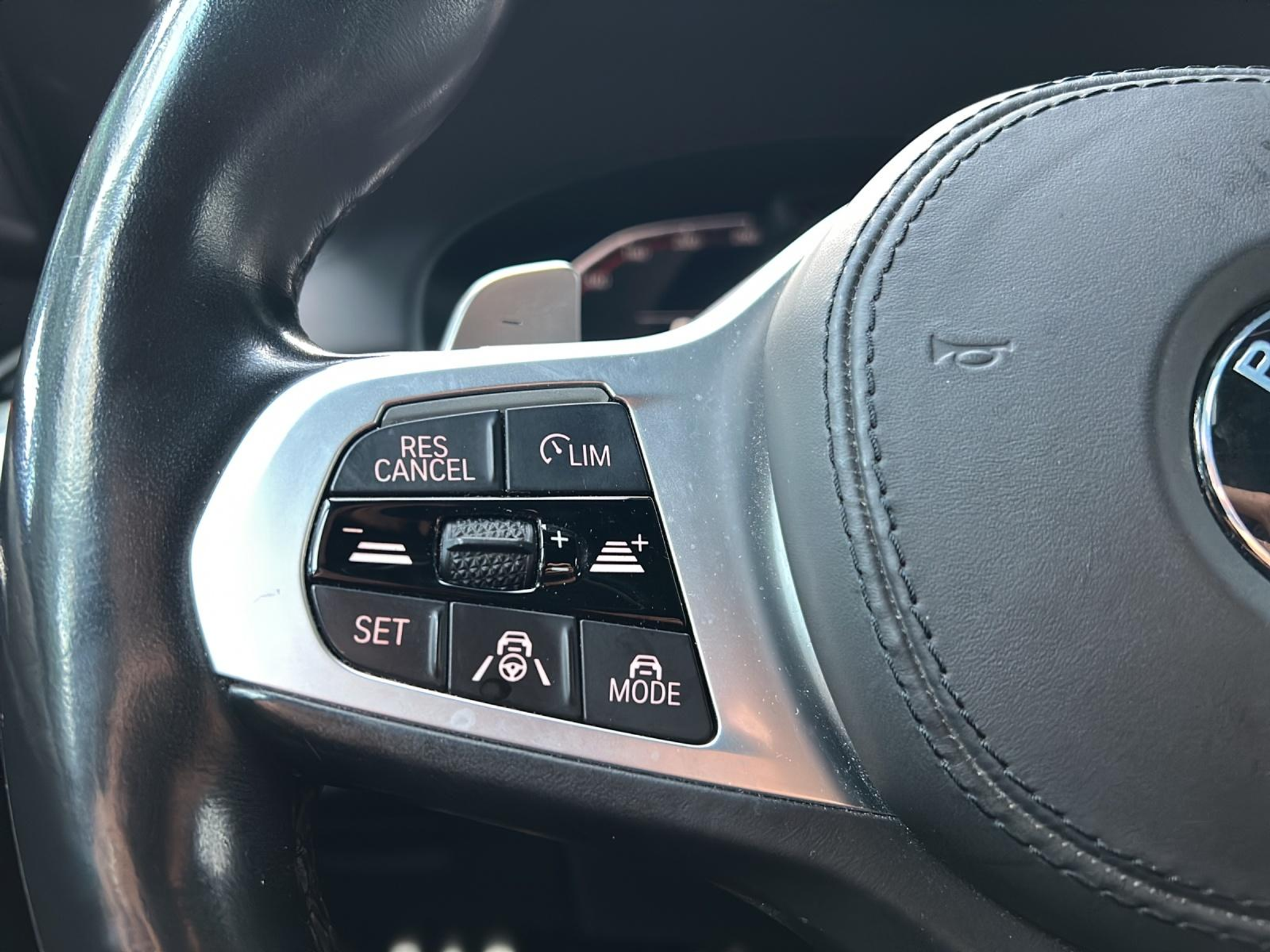 listing desktop thumbnail image 23