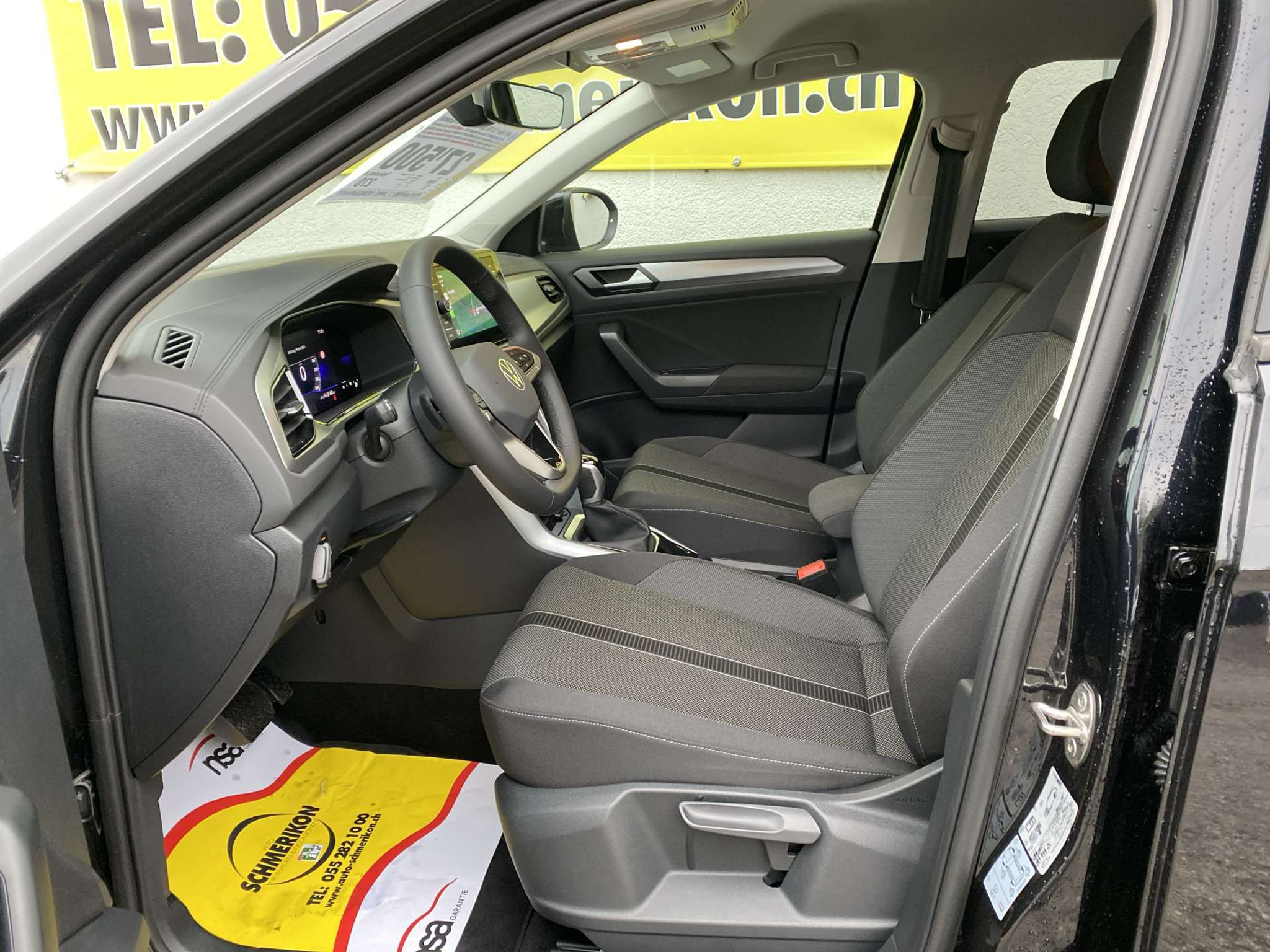 listing desktop thumbnail image 6