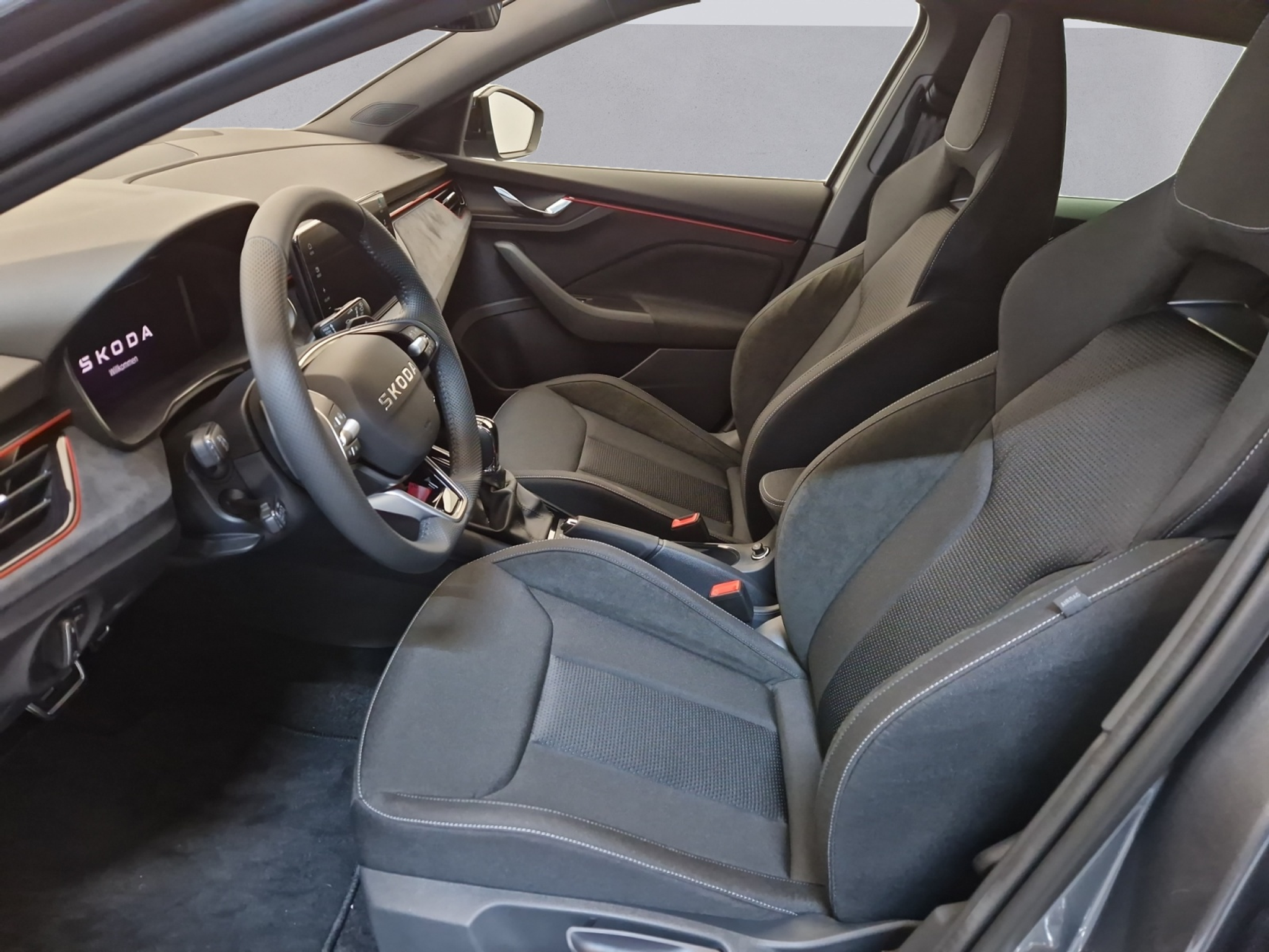 listing desktop thumbnail image 10