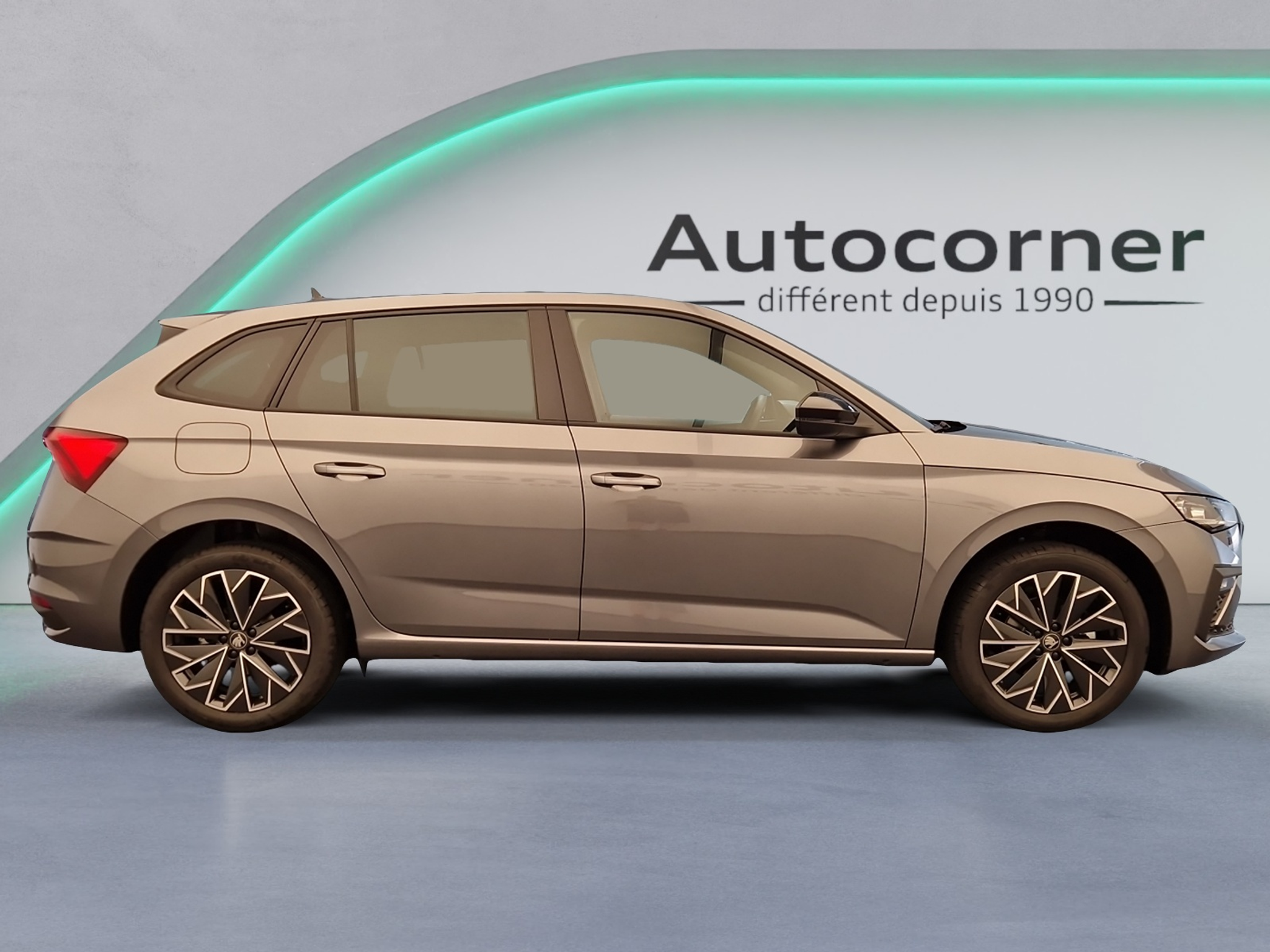 listing desktop thumbnail image 8