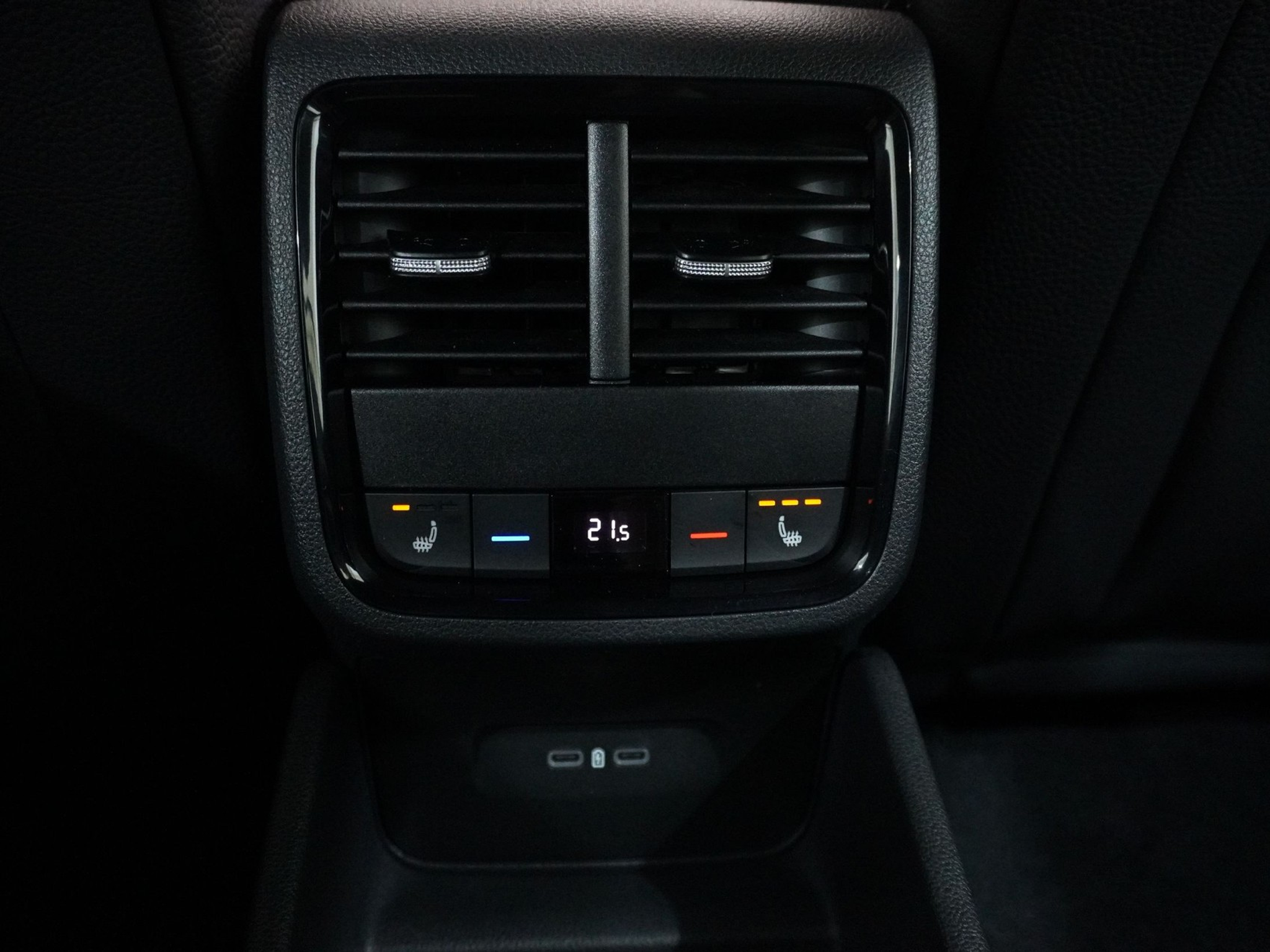 listing desktop thumbnail image 23