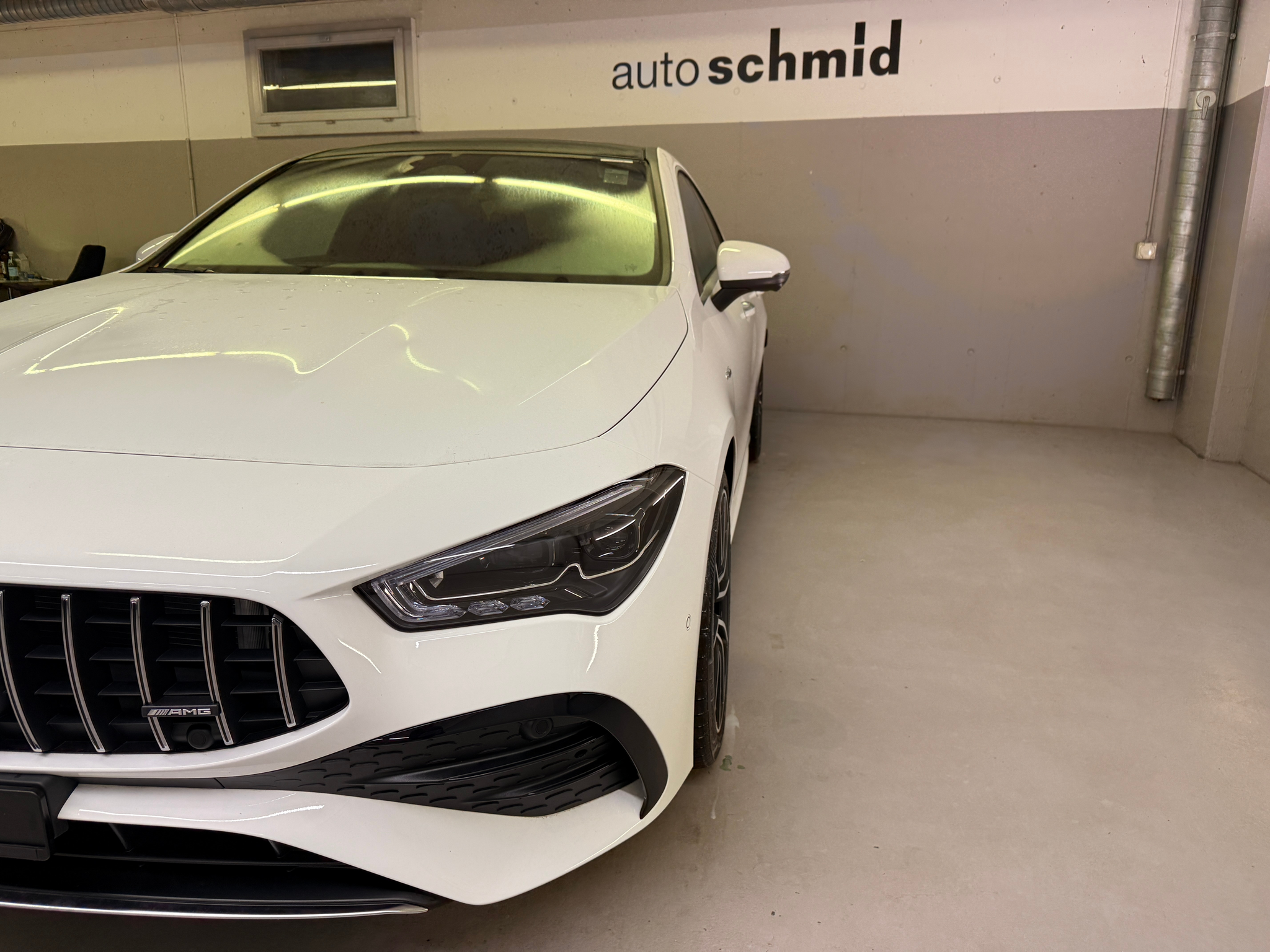 listing desktop thumbnail image 4