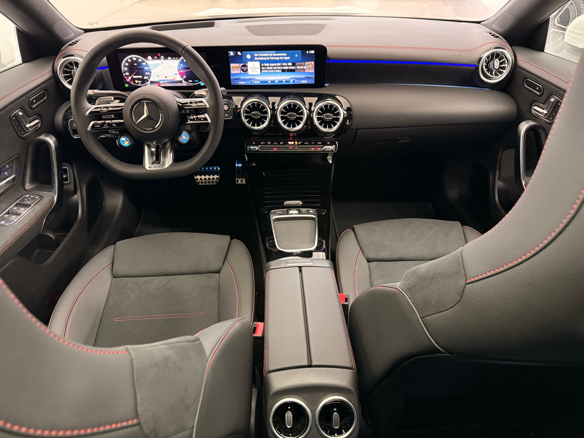 listing desktop thumbnail image 7