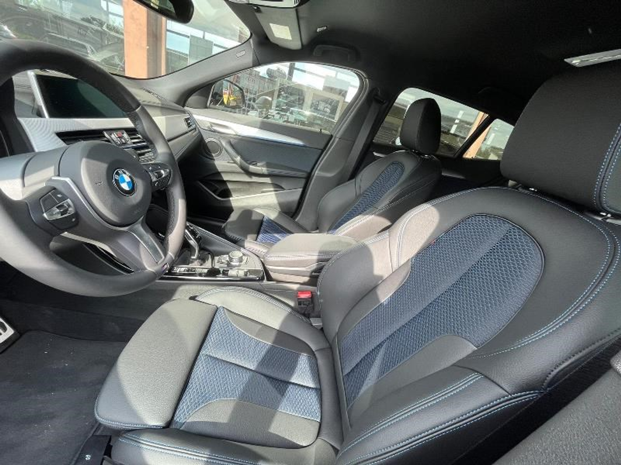 listing desktop thumbnail image 7