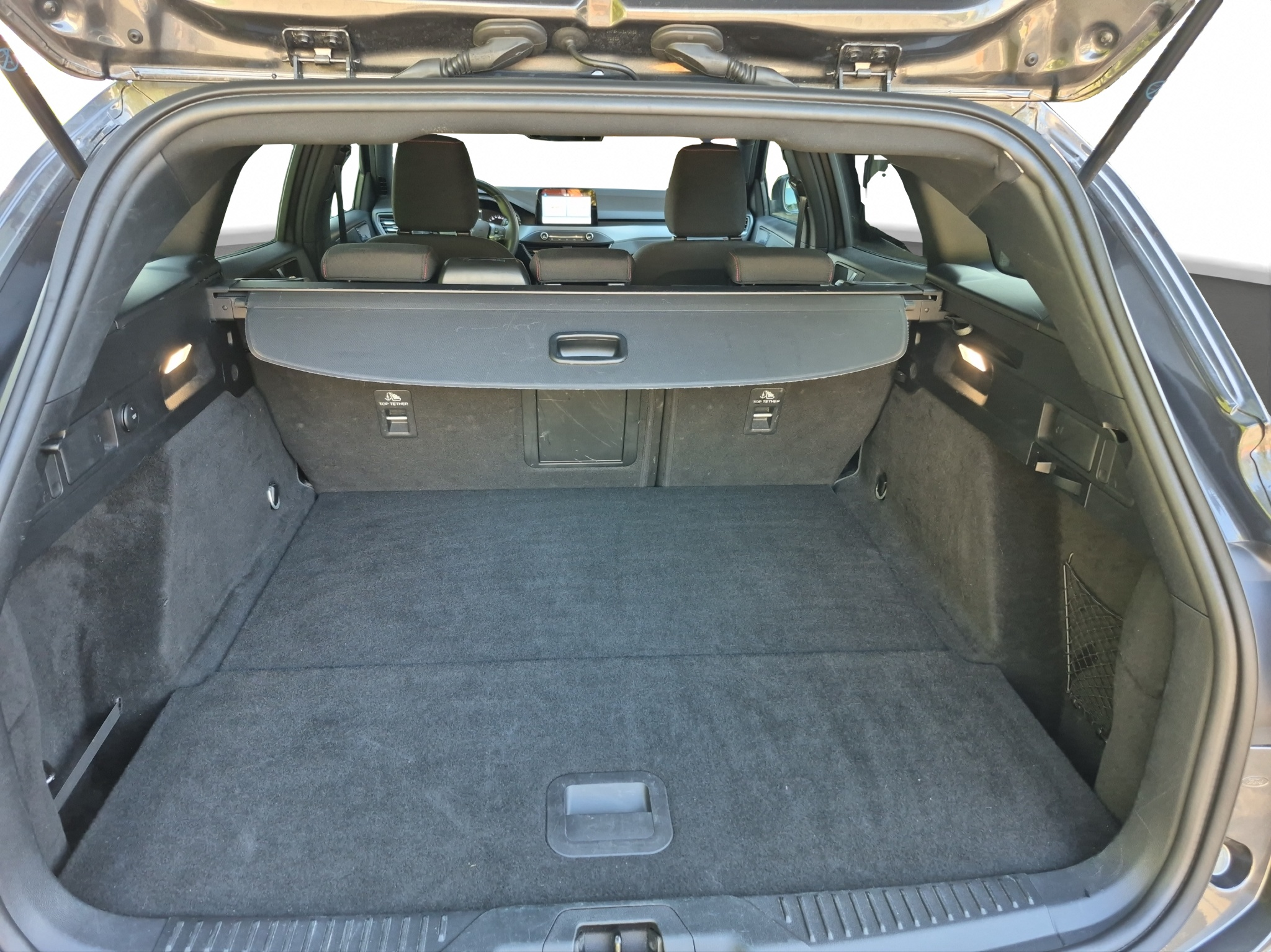 listing desktop thumbnail image 12