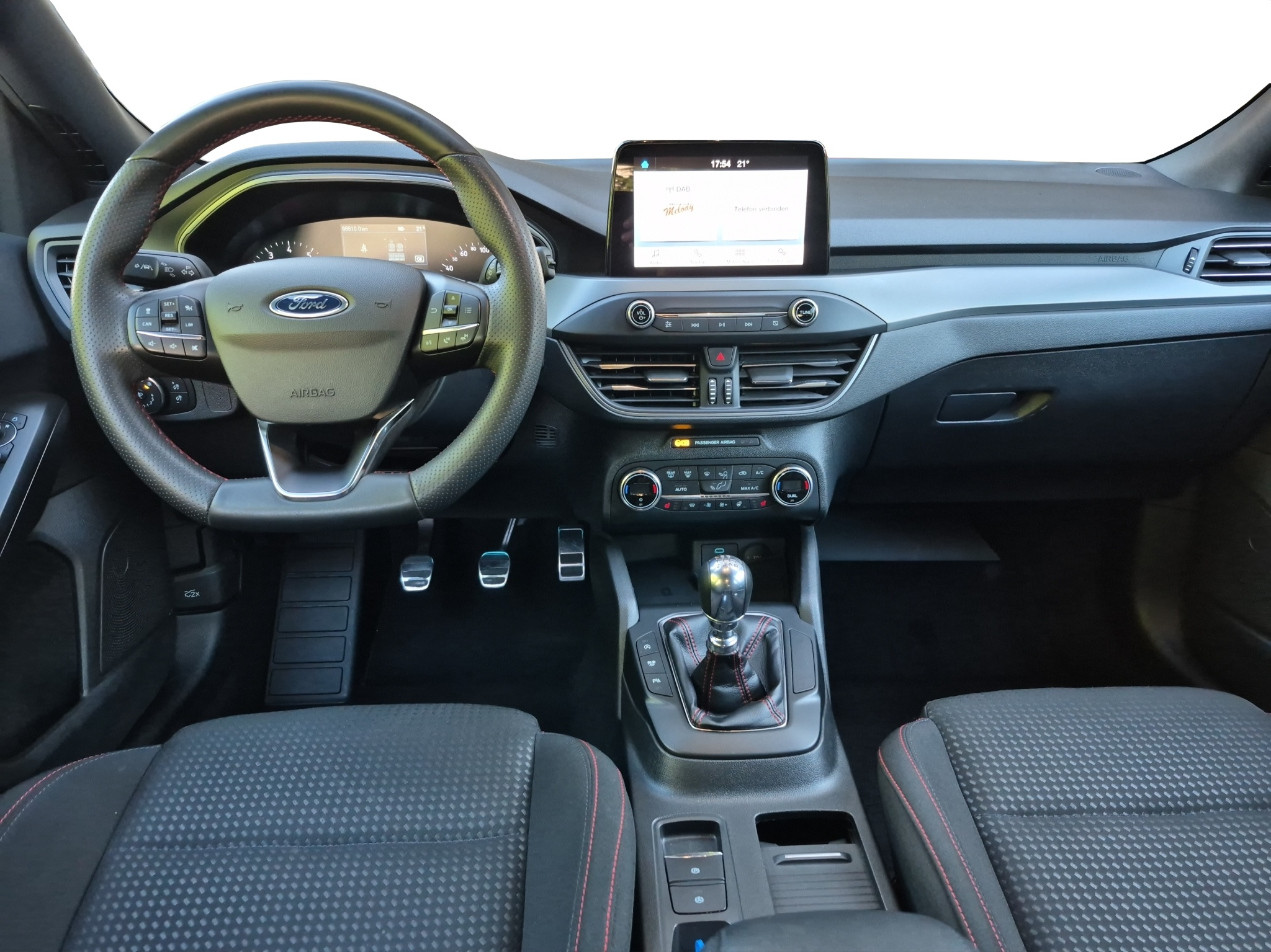 listing desktop thumbnail image 10