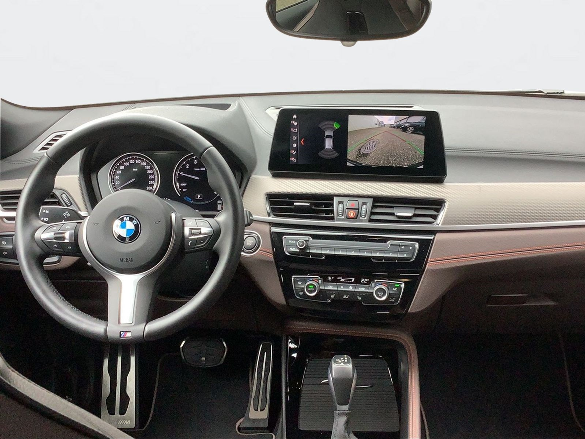 listing desktop thumbnail image 13