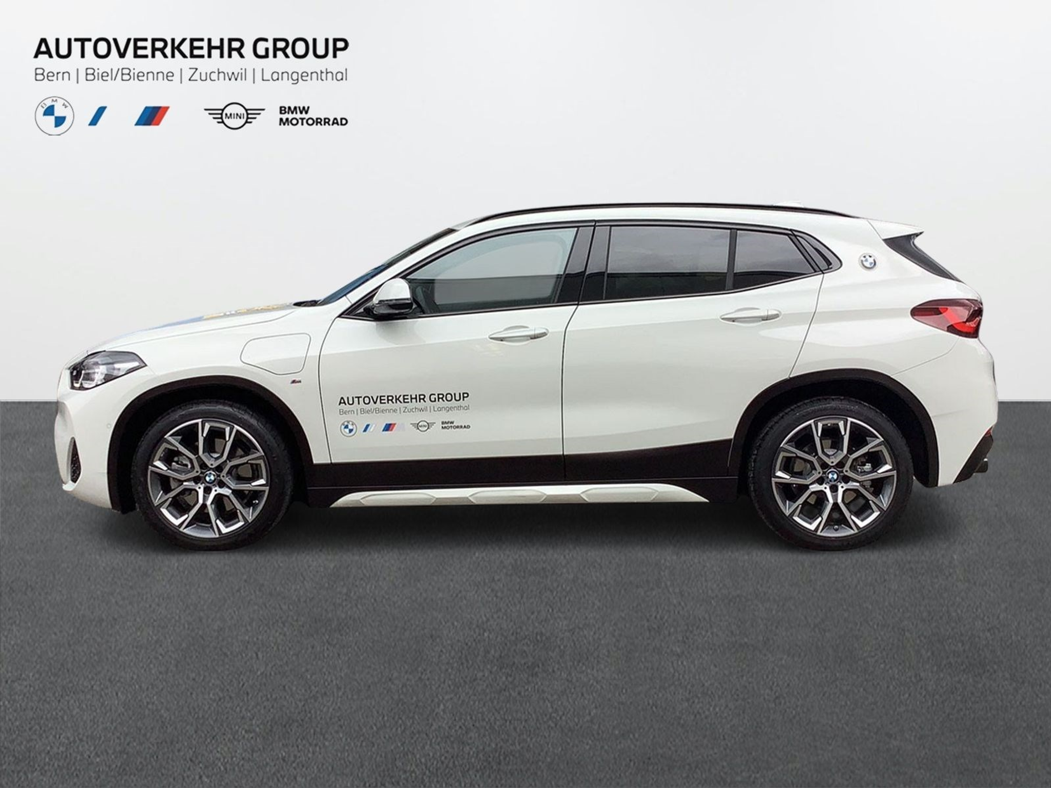 listing desktop thumbnail image 2