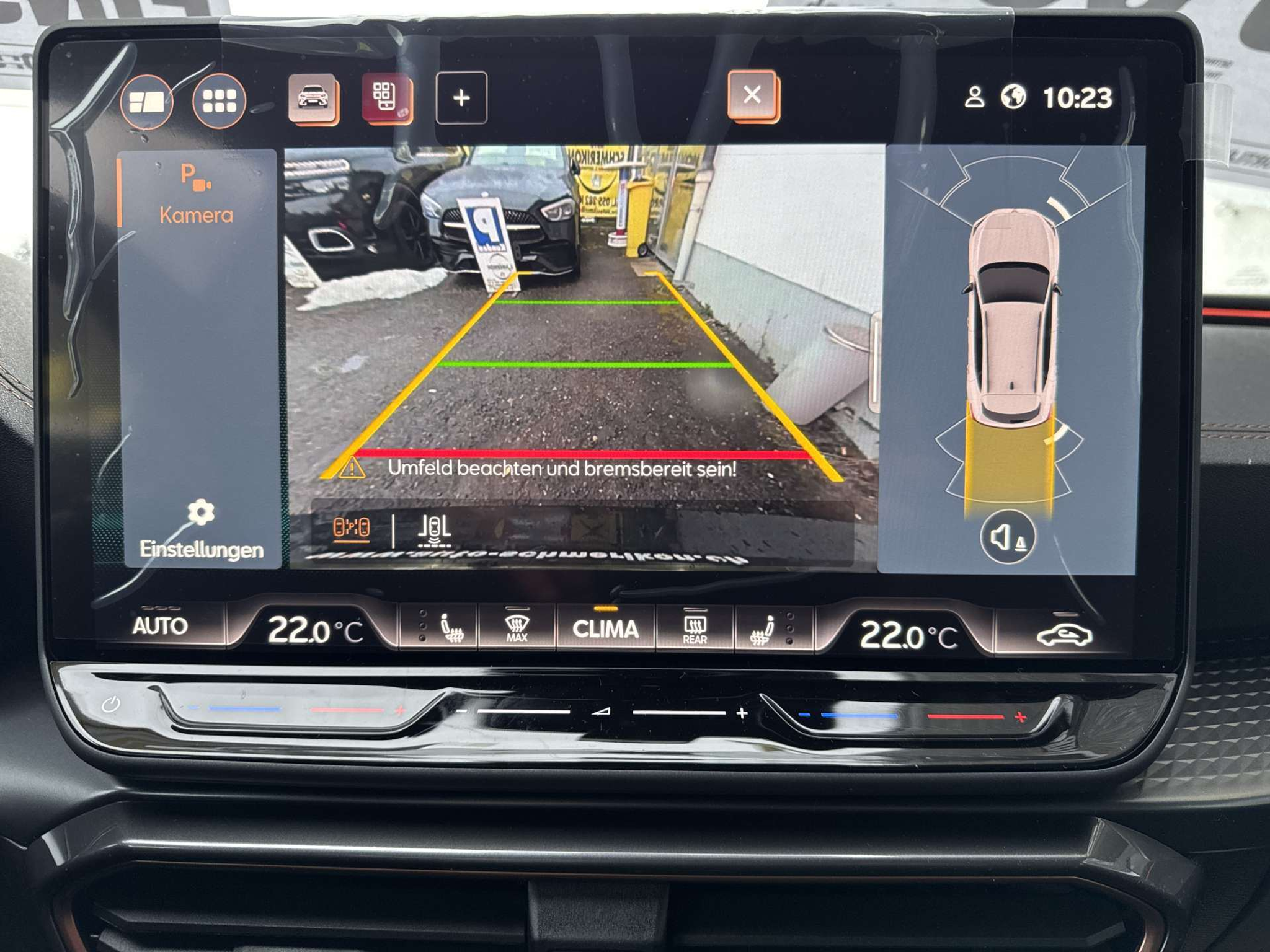 listing desktop thumbnail image 10