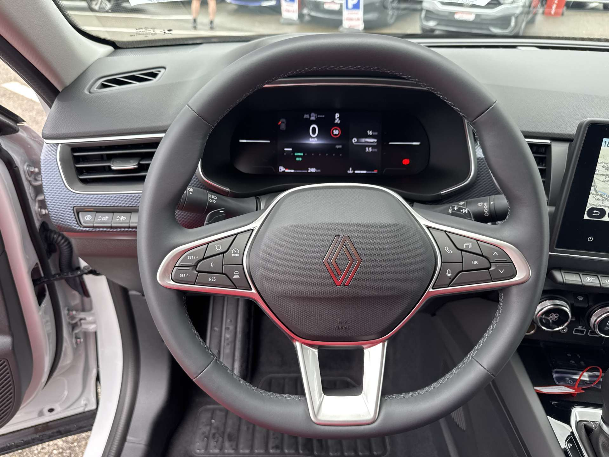 listing desktop thumbnail image 15