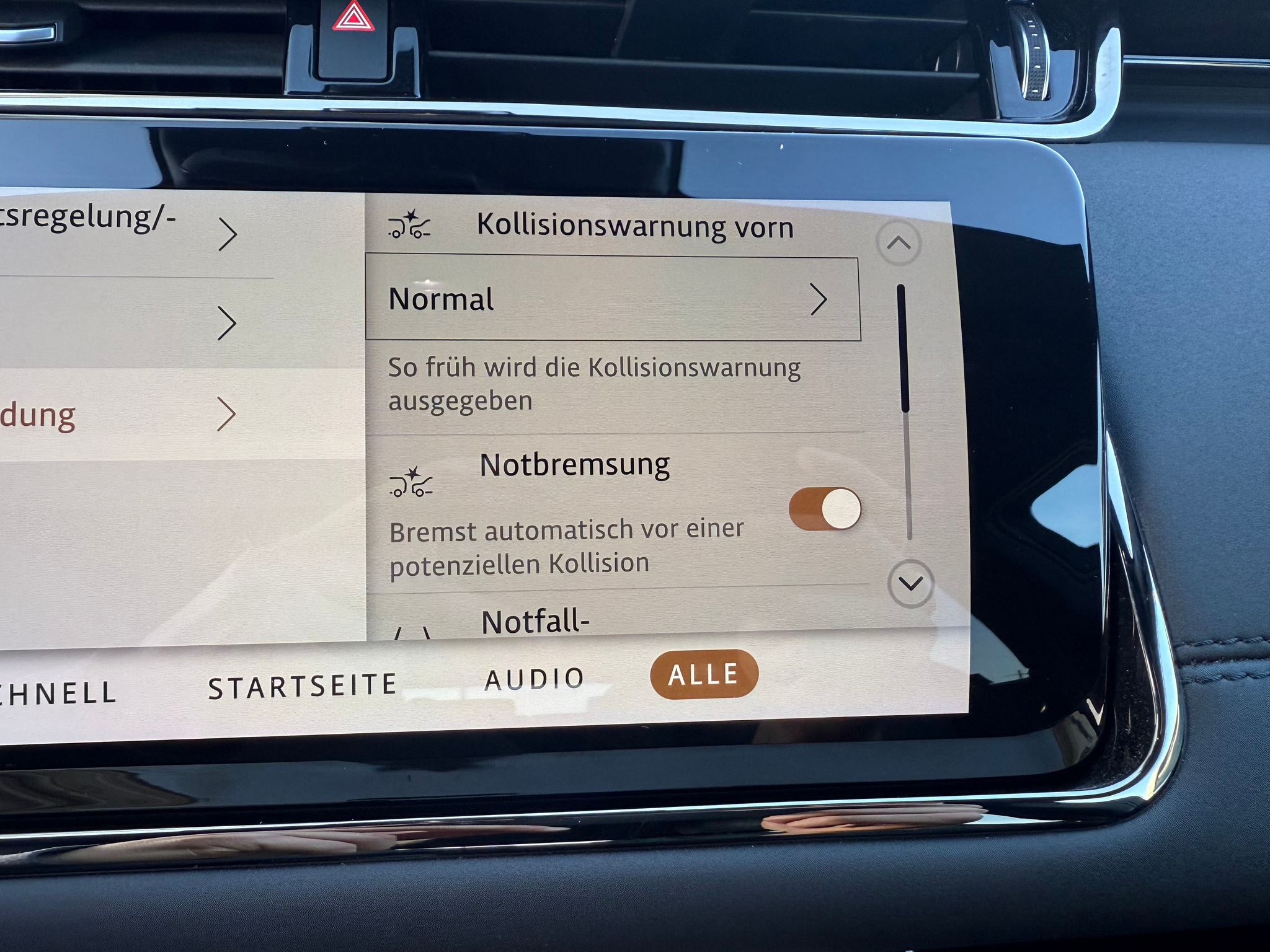 listing desktop thumbnail image 18