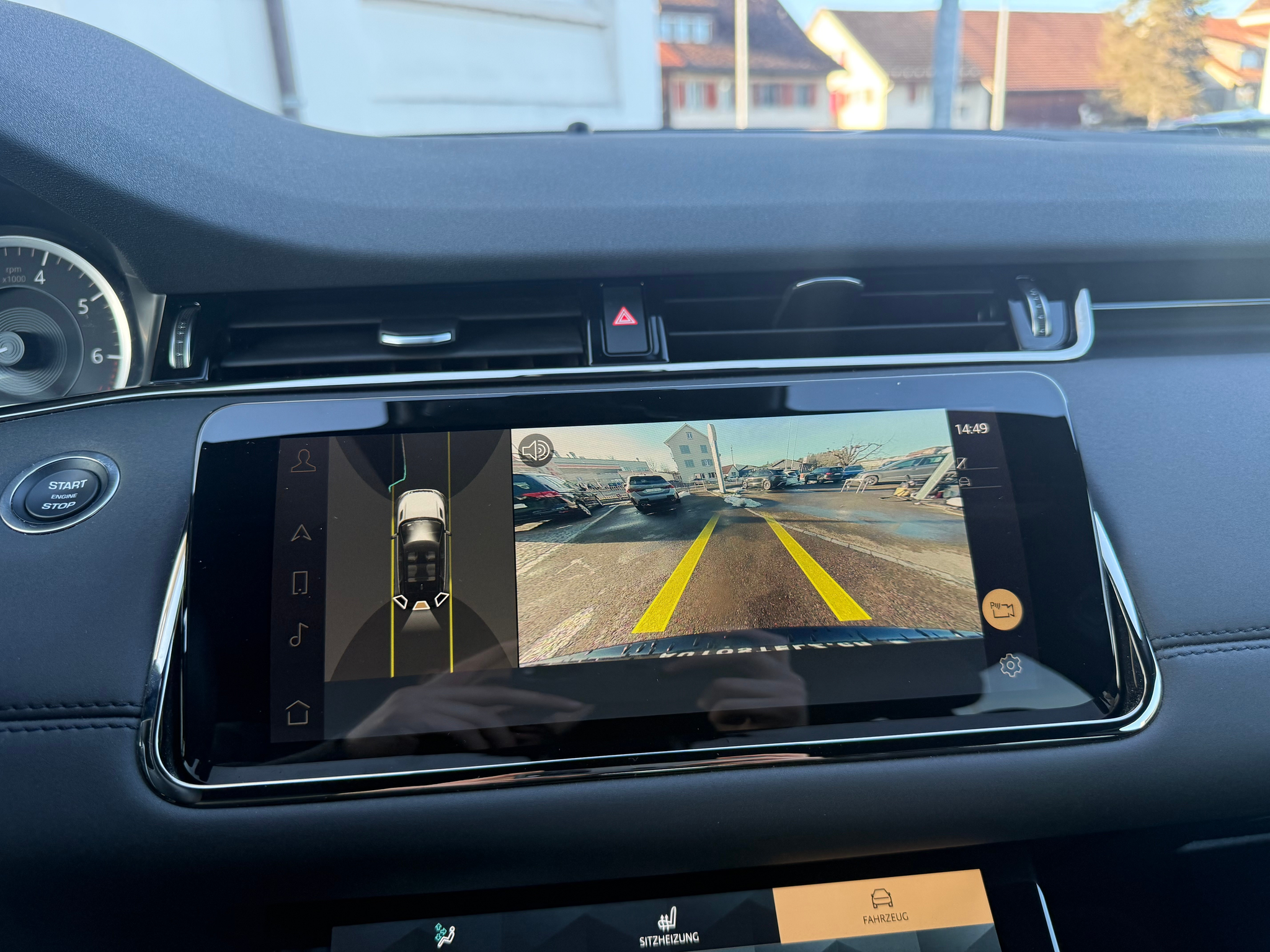 listing desktop thumbnail image 12