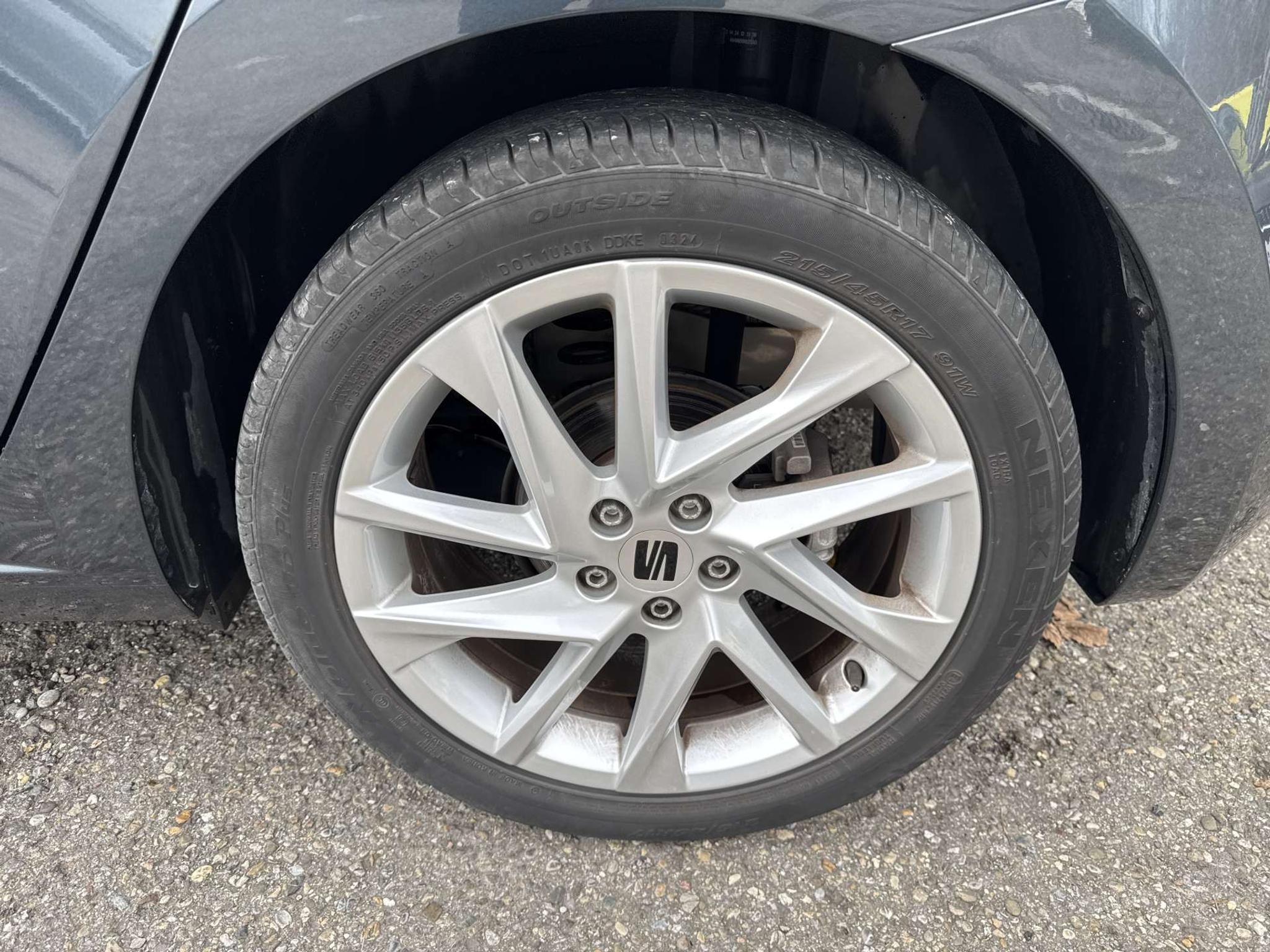 listing desktop thumbnail image 9