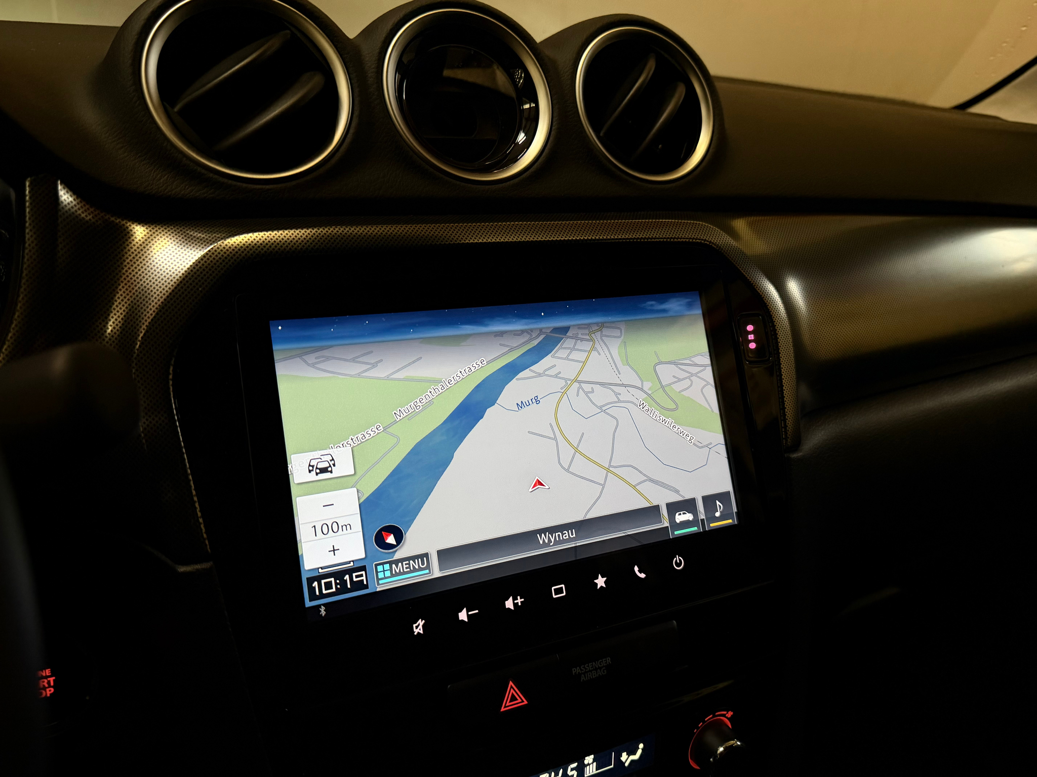 listing desktop thumbnail image 17