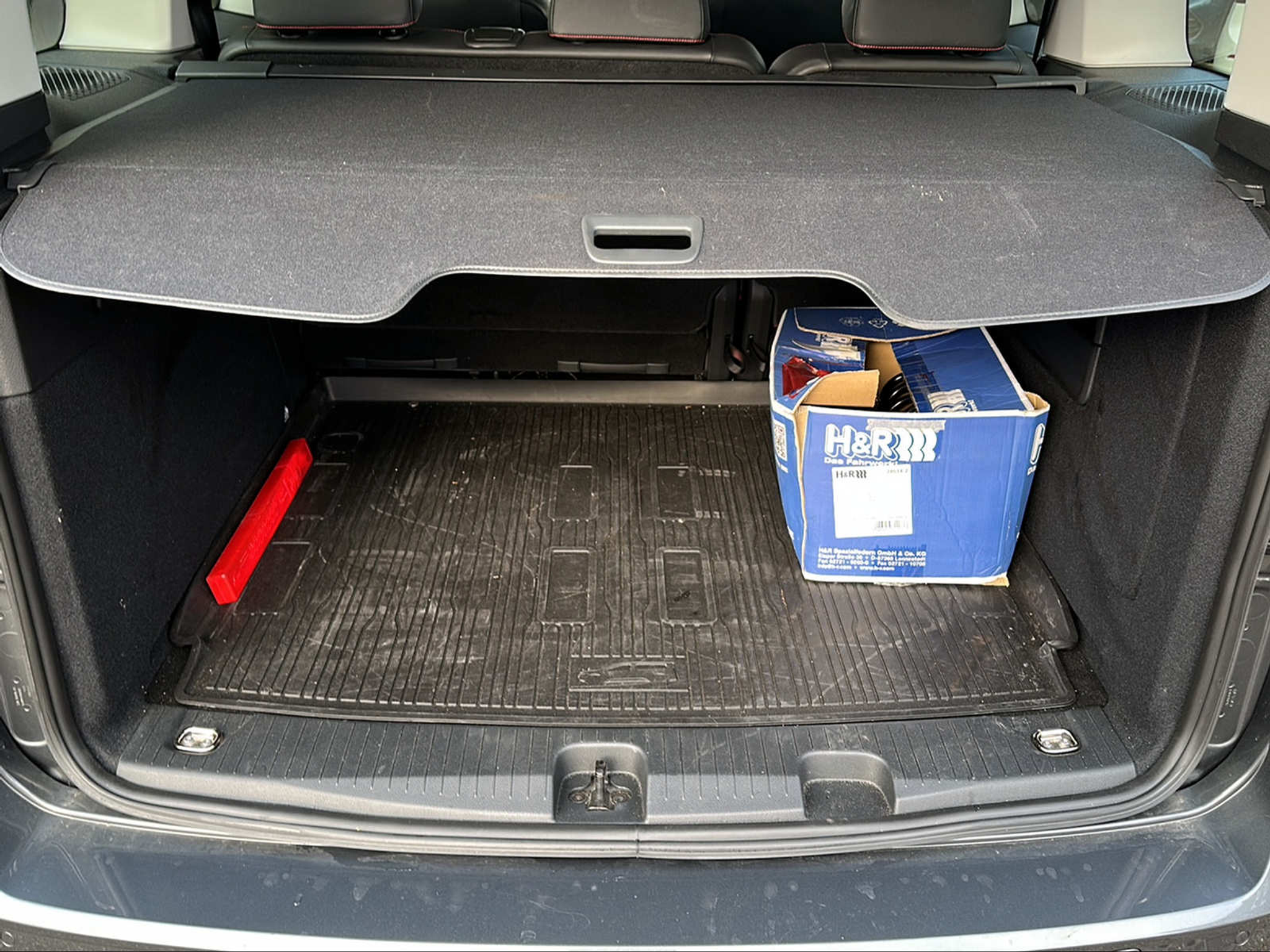 listing desktop thumbnail image 9