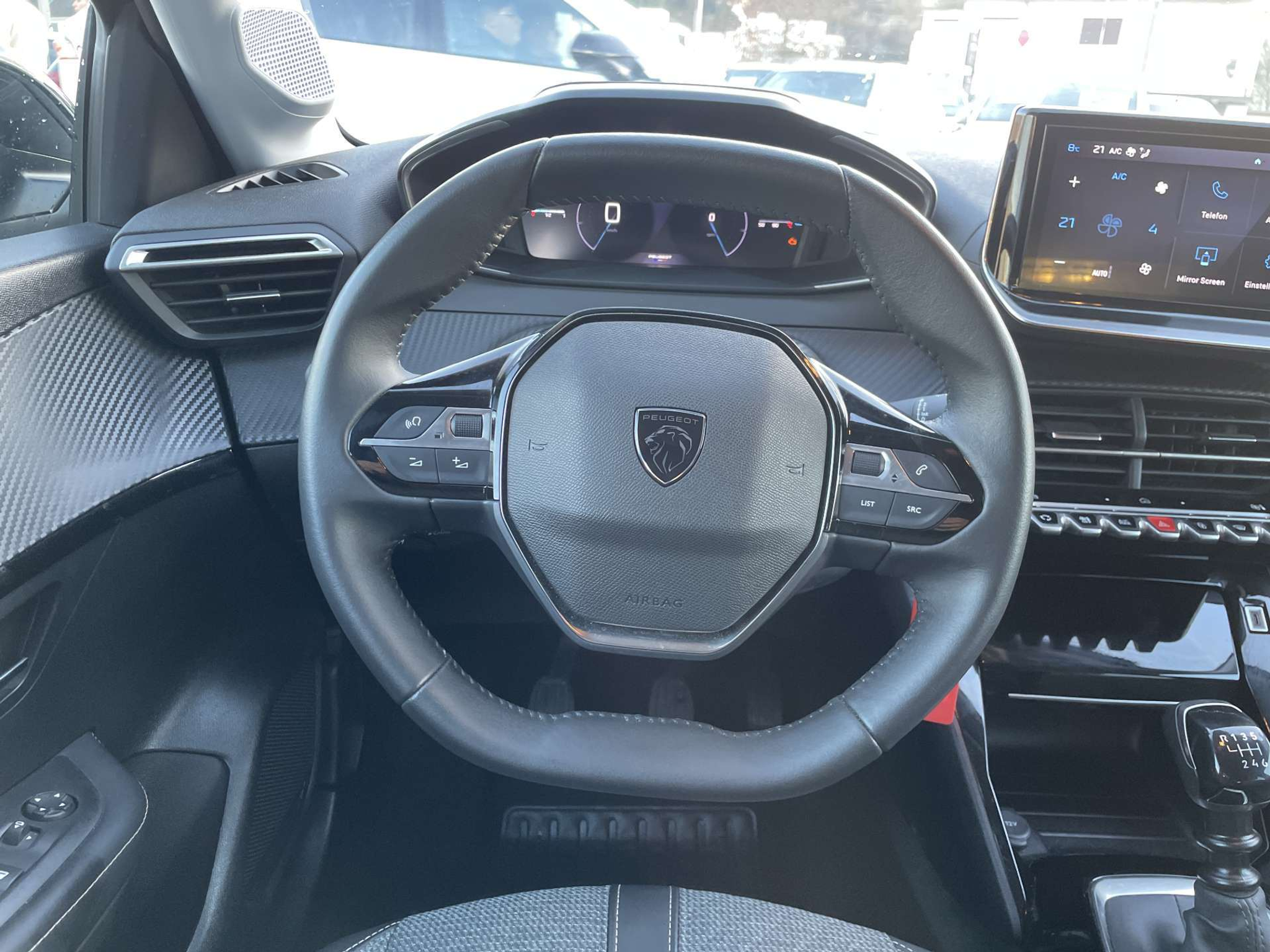 listing desktop thumbnail image 15