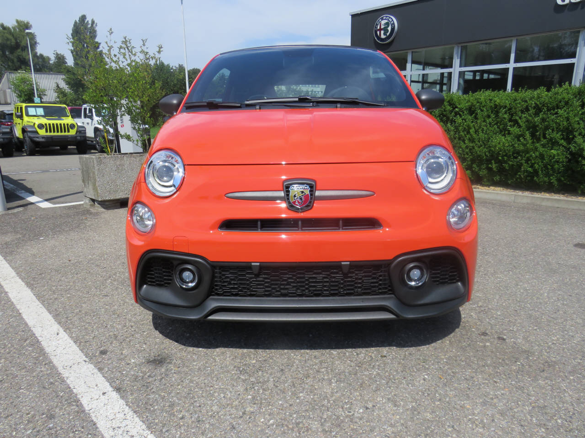 listing desktop thumbnail image 7