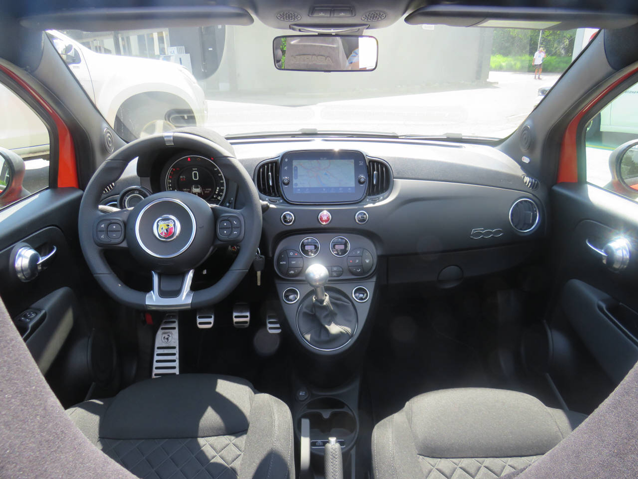 listing desktop thumbnail image 11