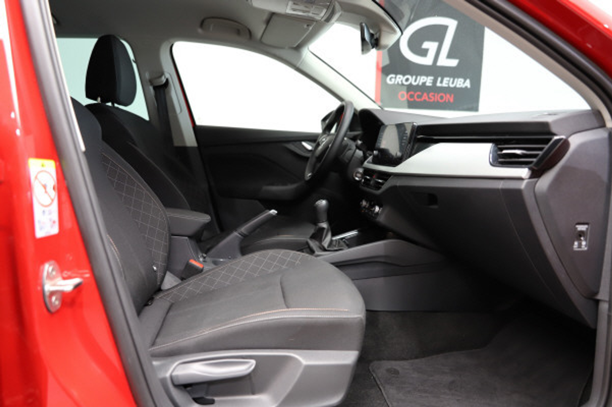 listing desktop thumbnail image 8