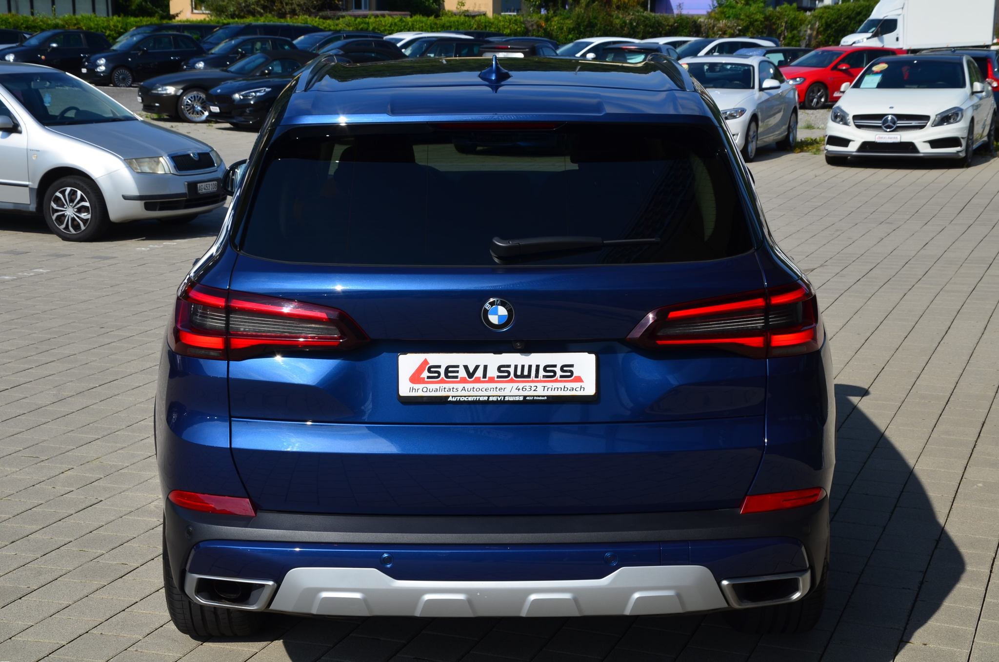 listing desktop thumbnail image 6