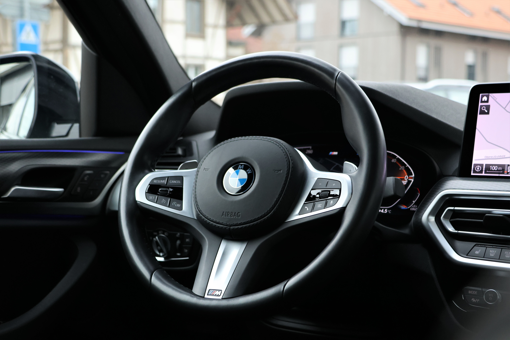 listing desktop thumbnail image 14