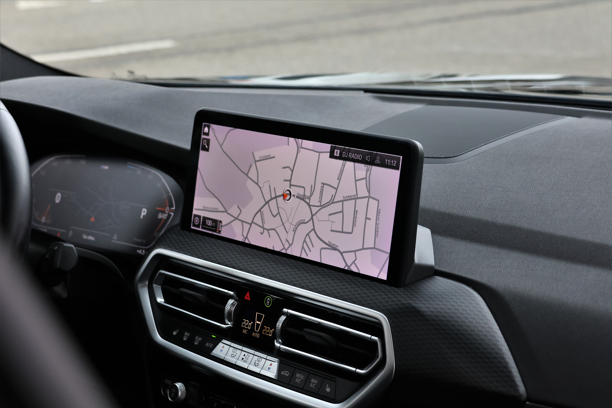 listing desktop thumbnail image 19