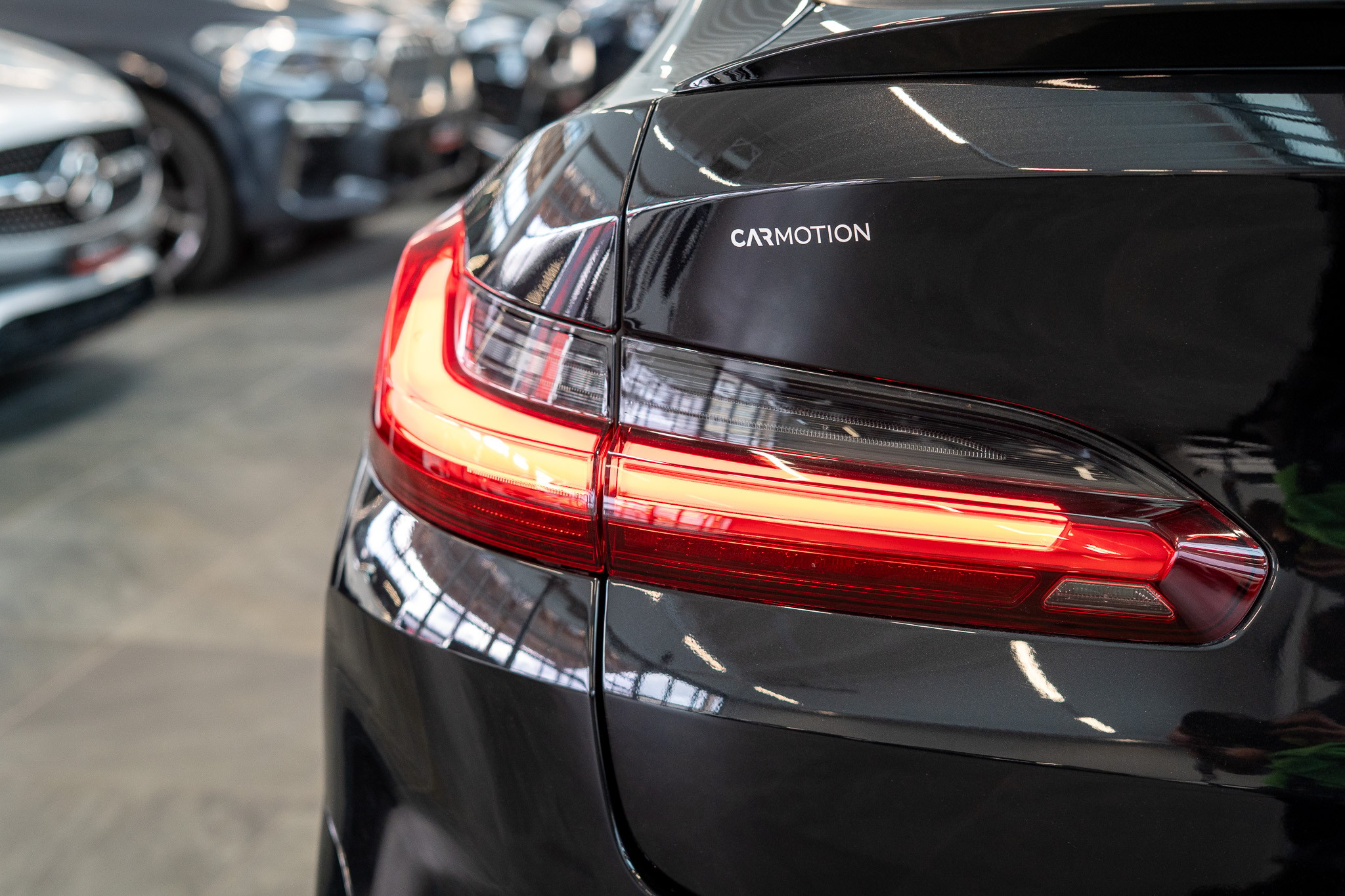 listing desktop thumbnail image 27