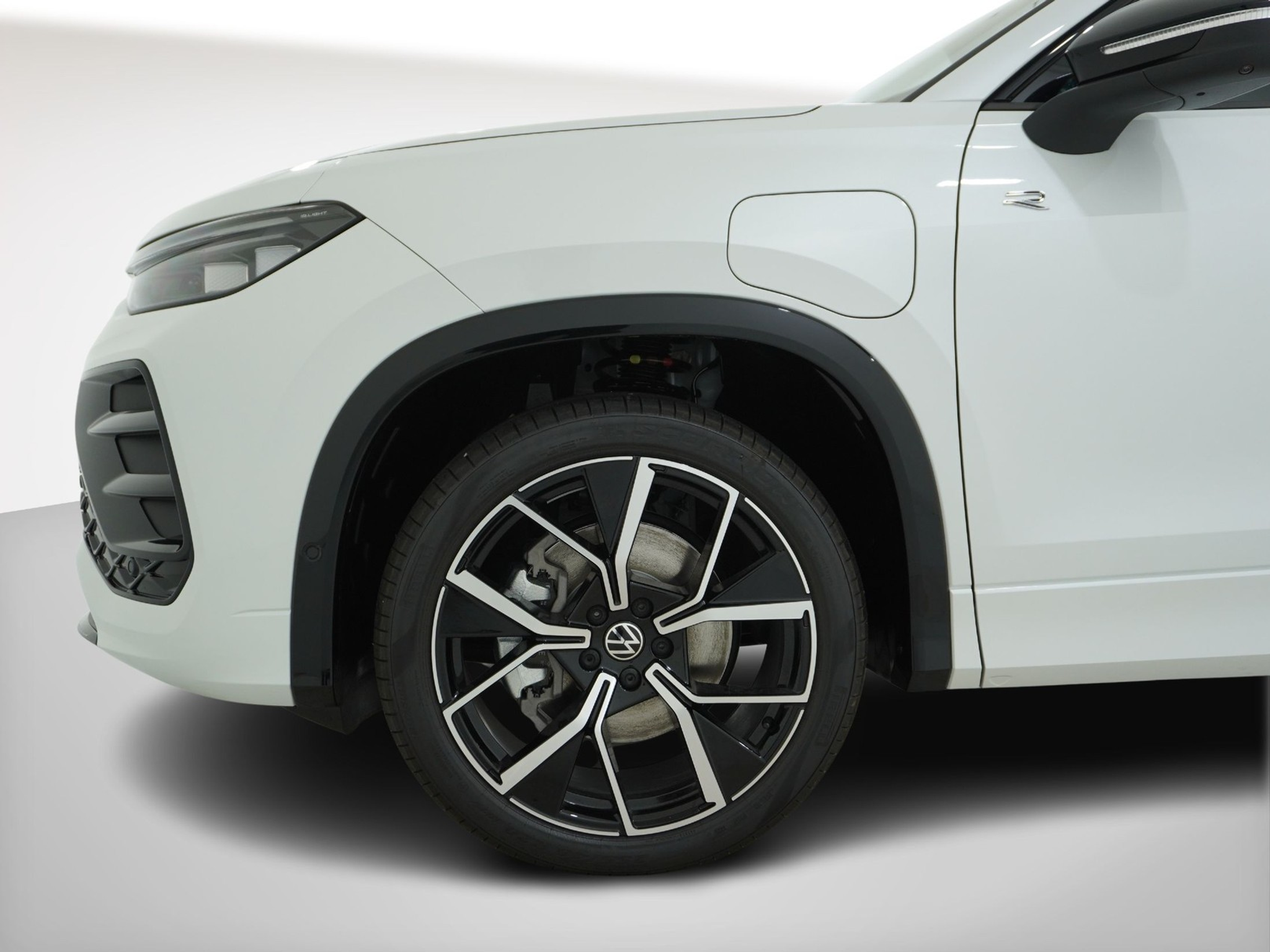 listing desktop thumbnail image 9