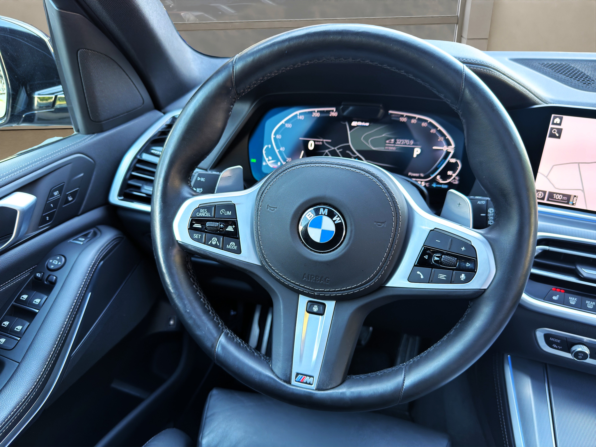 listing desktop thumbnail image 13