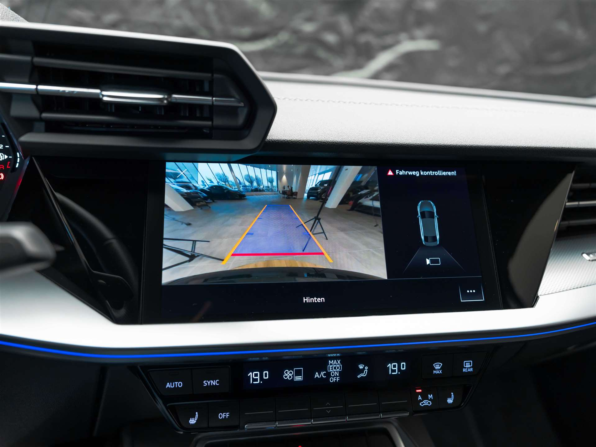 listing desktop thumbnail image 38