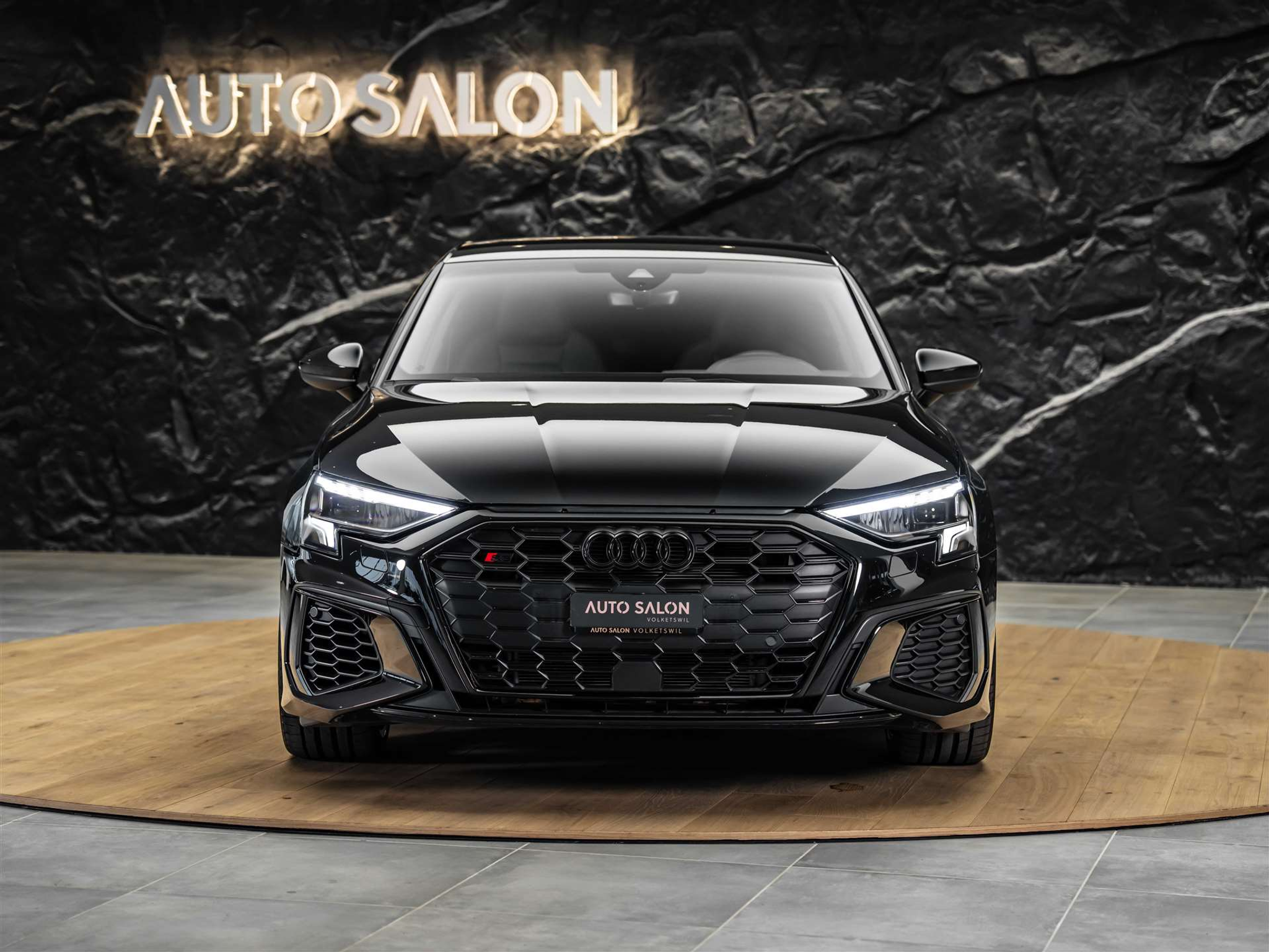 listing desktop thumbnail image 6