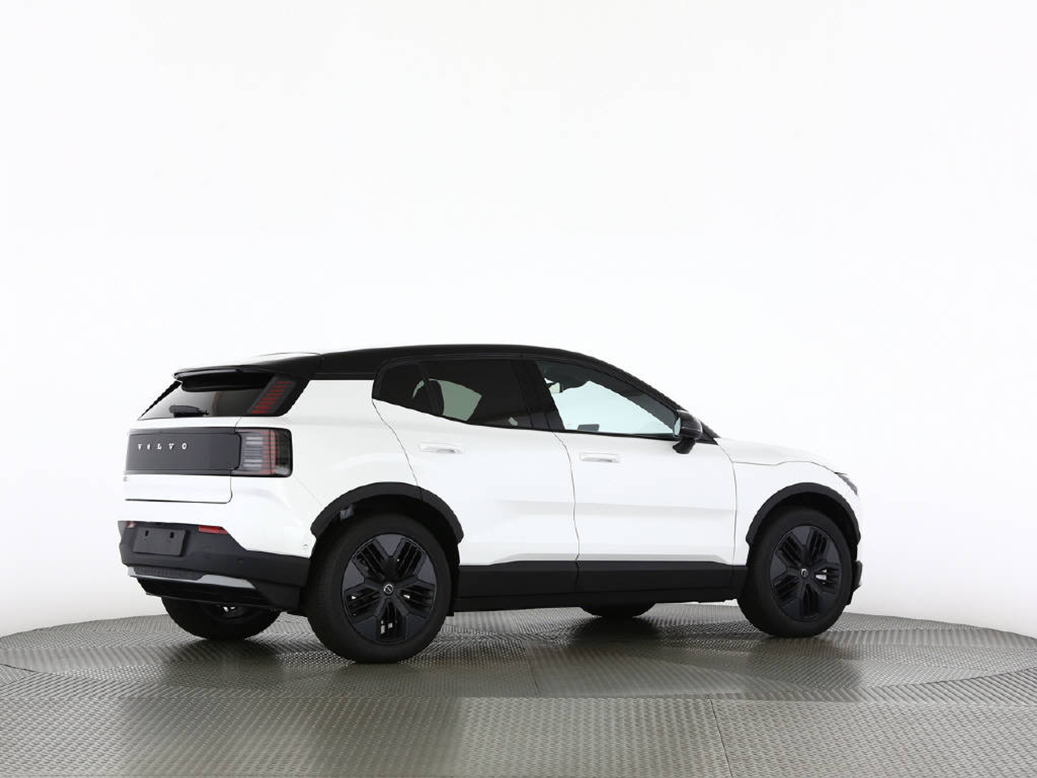 listing desktop thumbnail image 4