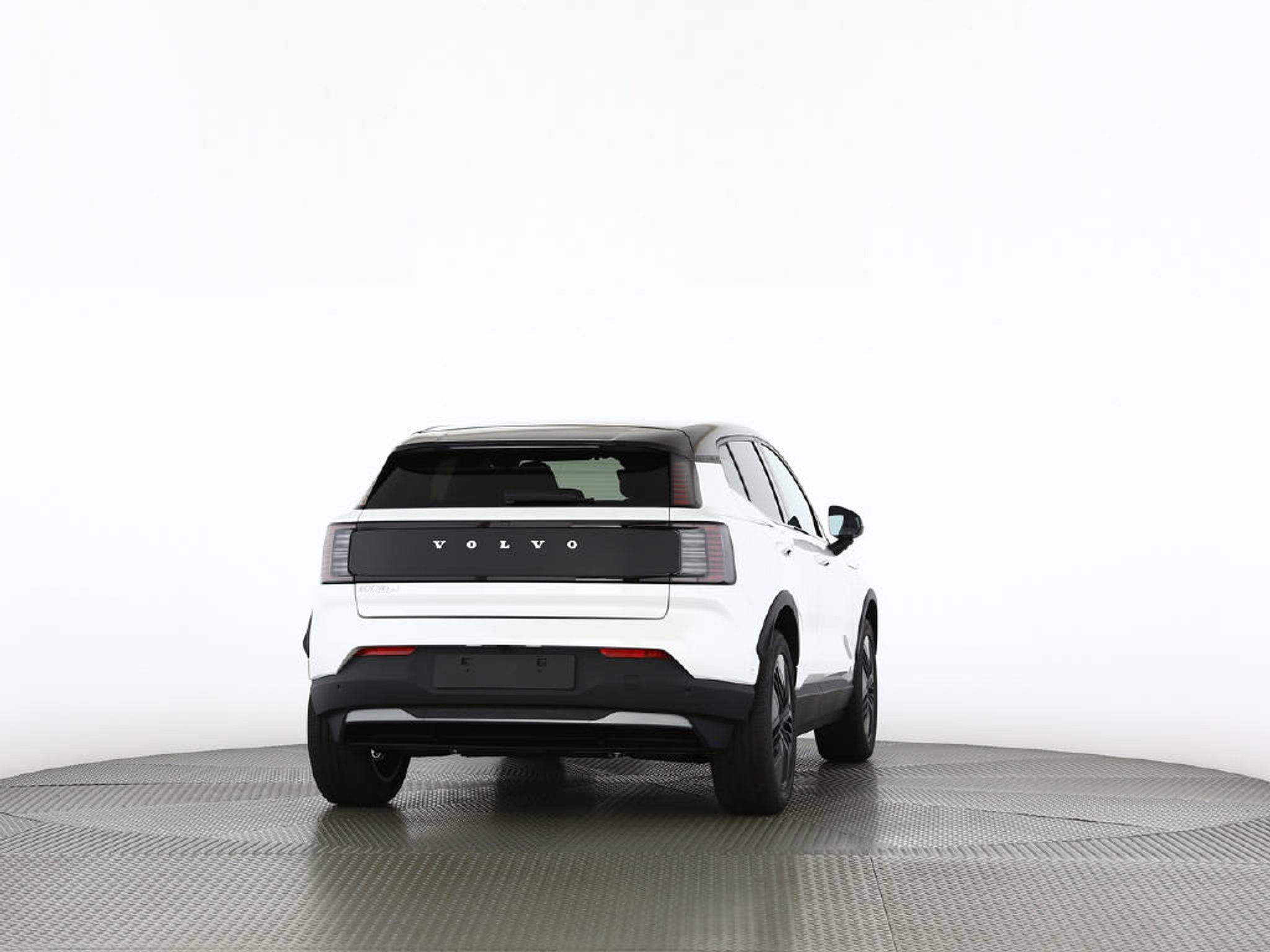 listing desktop thumbnail image 3