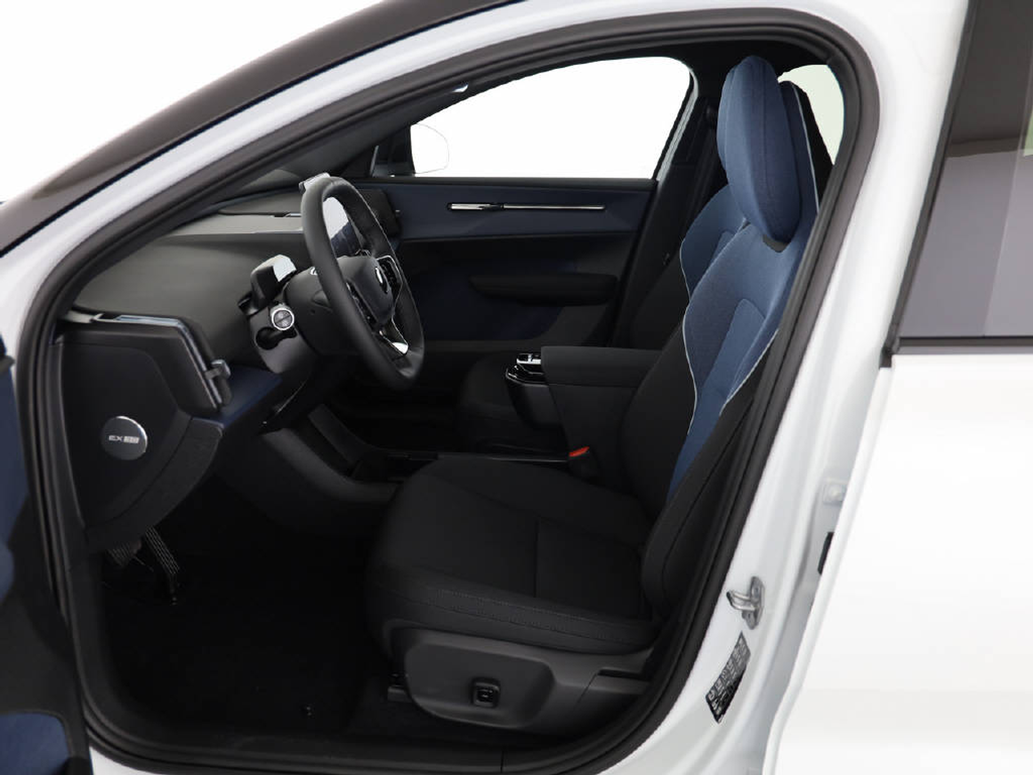 listing desktop thumbnail image 8