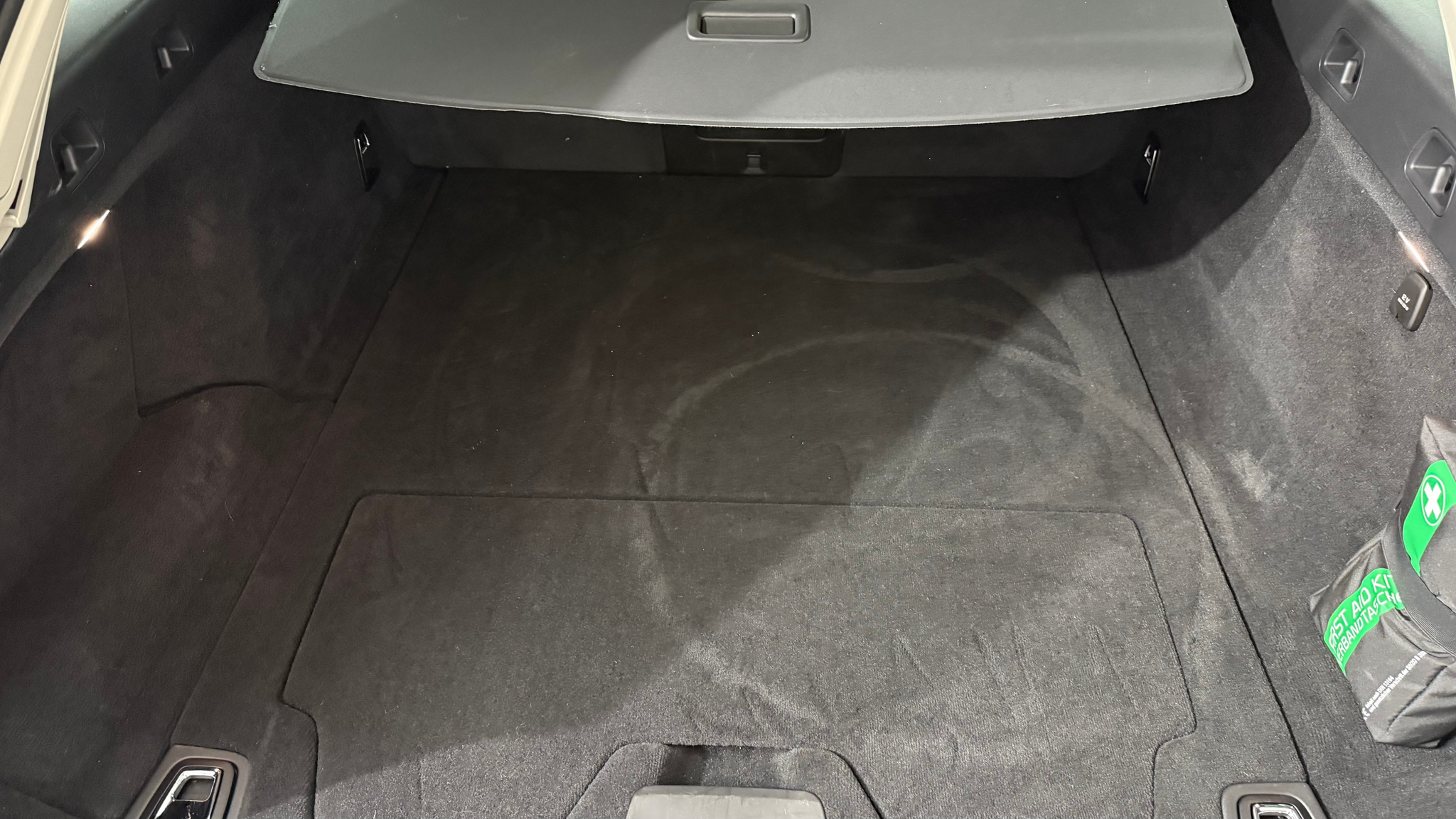 listing desktop thumbnail image 6