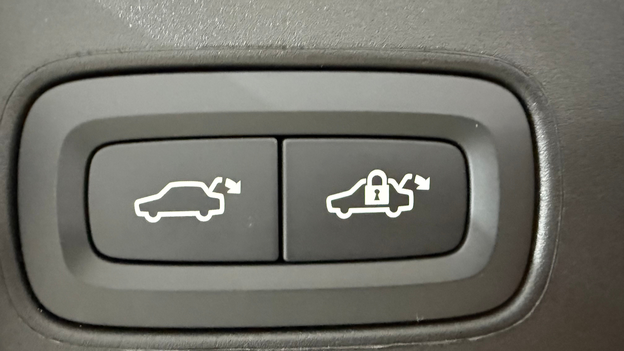 listing desktop thumbnail image 15