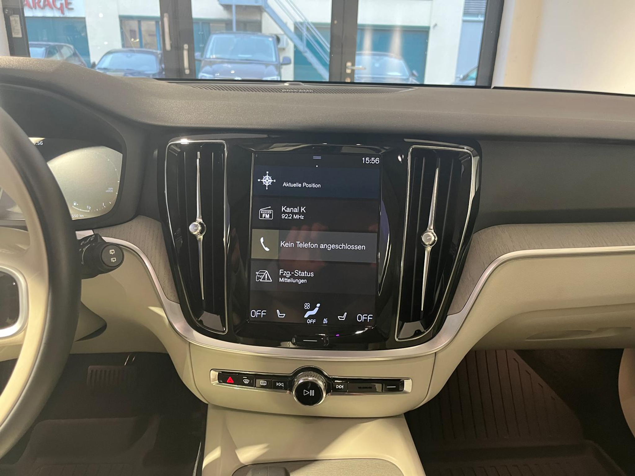 listing desktop thumbnail image 10