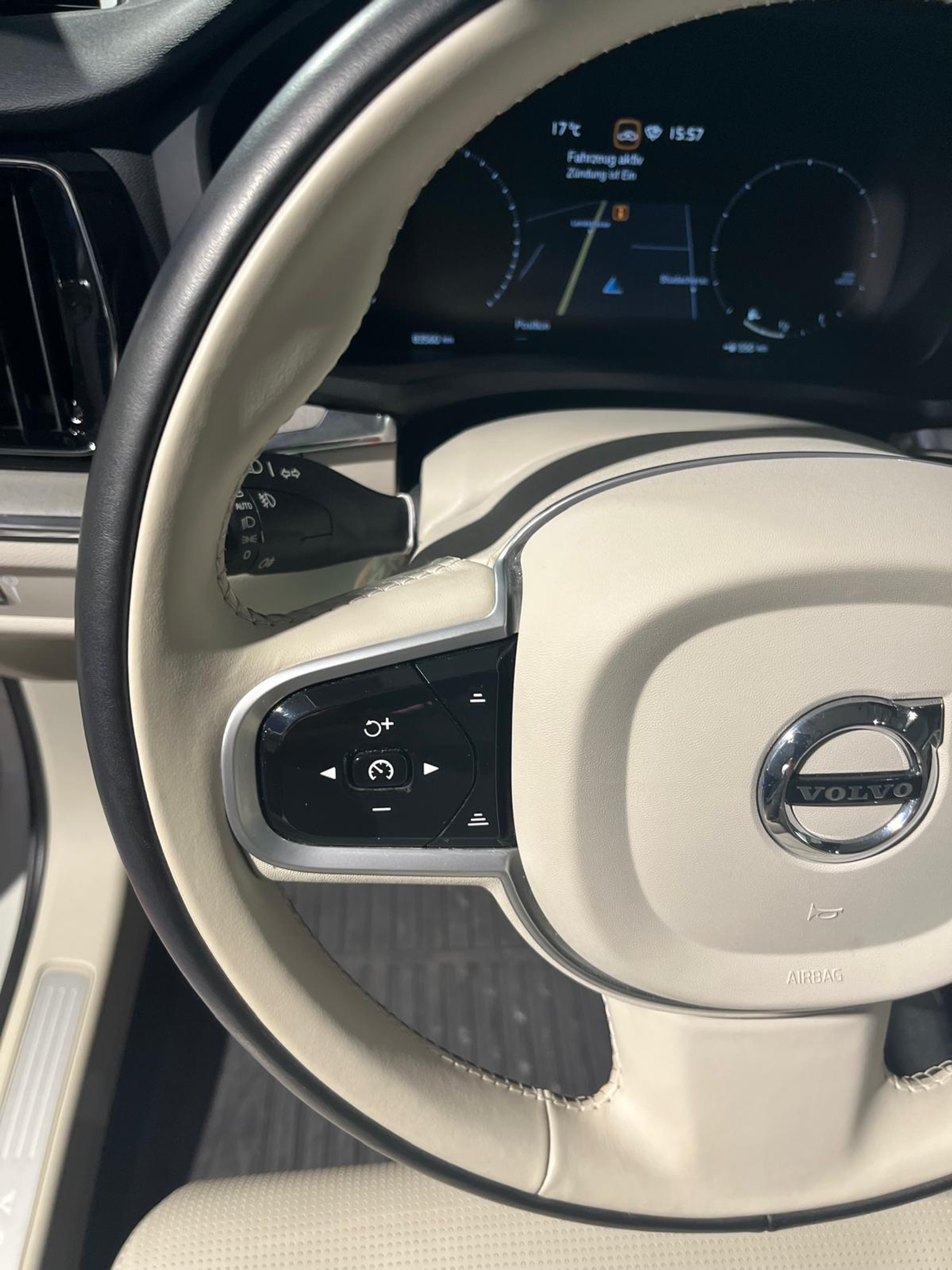 listing desktop thumbnail image 15