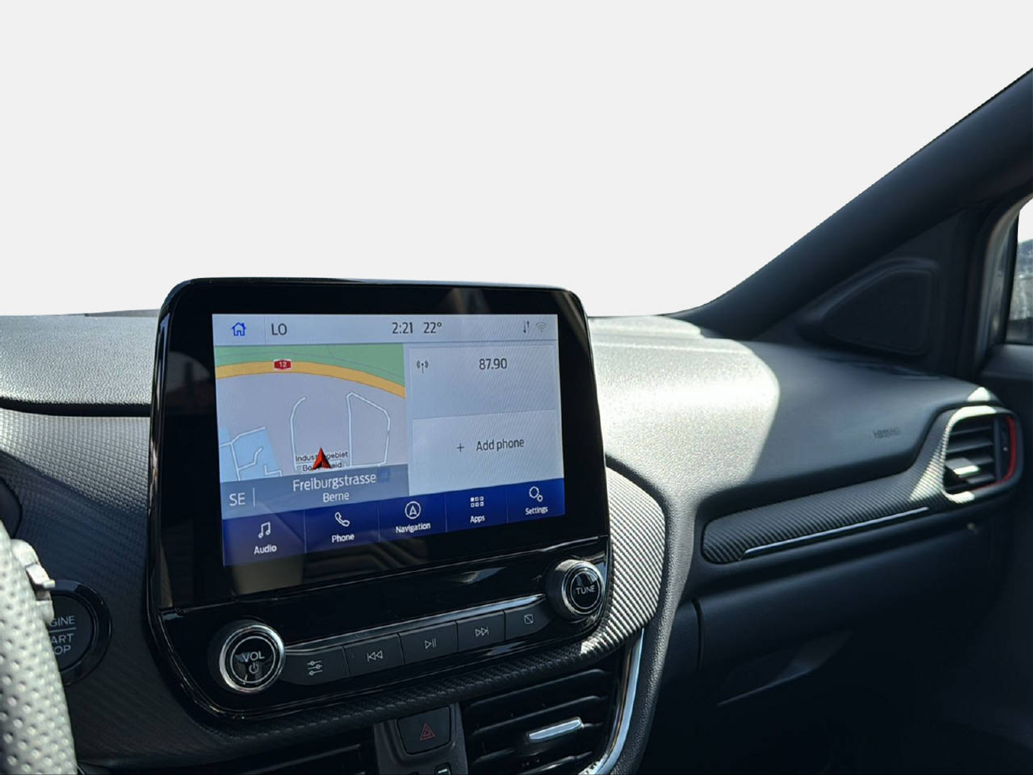 listing desktop thumbnail image 13