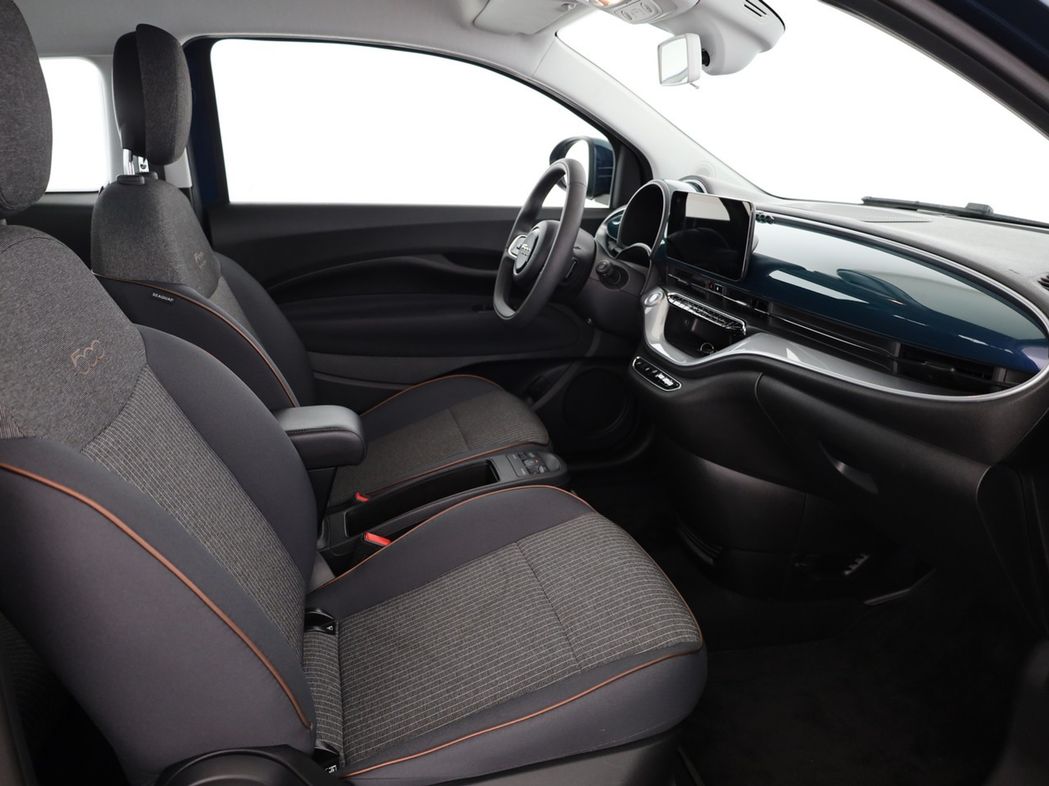 listing desktop thumbnail image 3