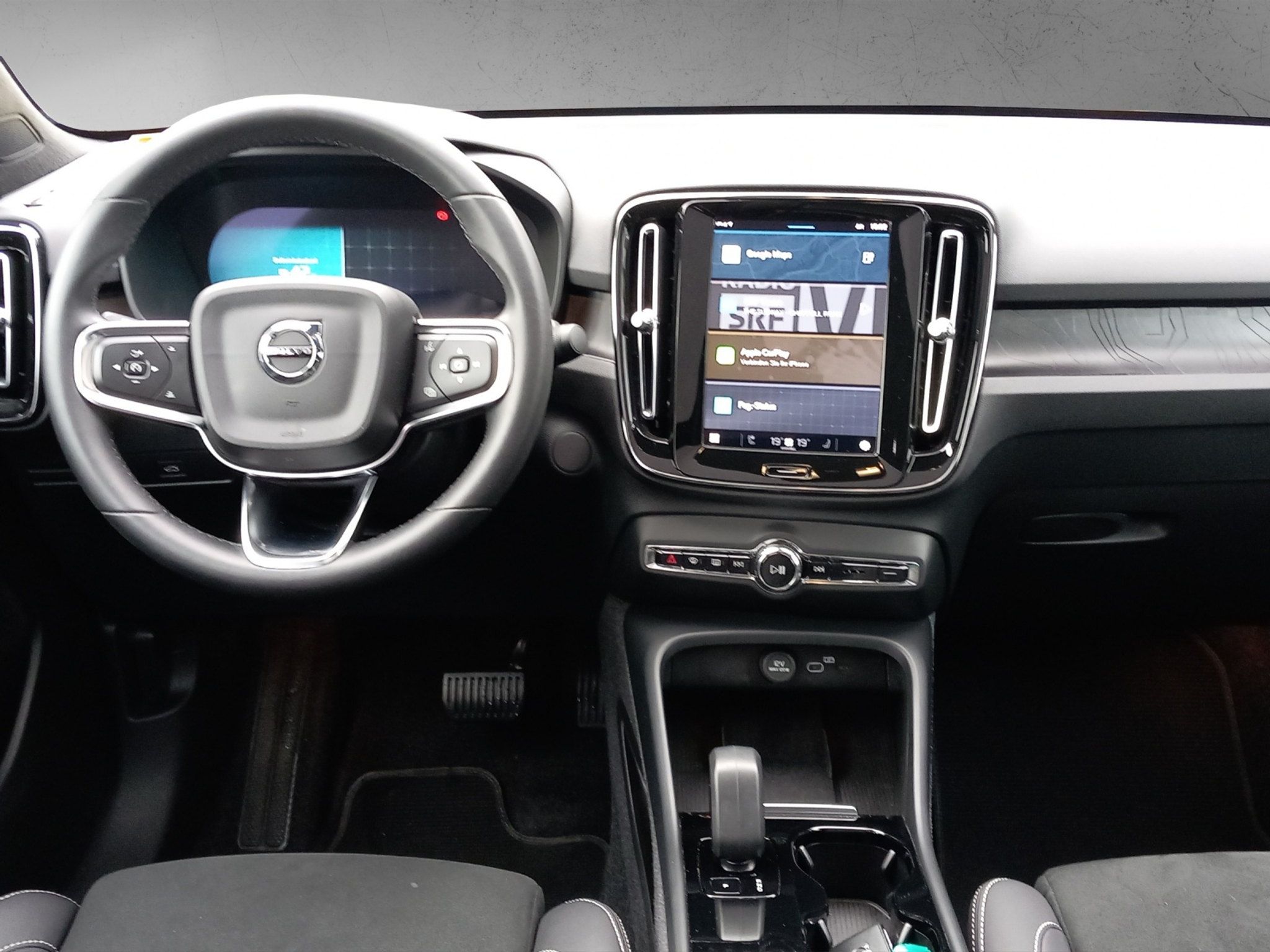 listing desktop thumbnail image 16