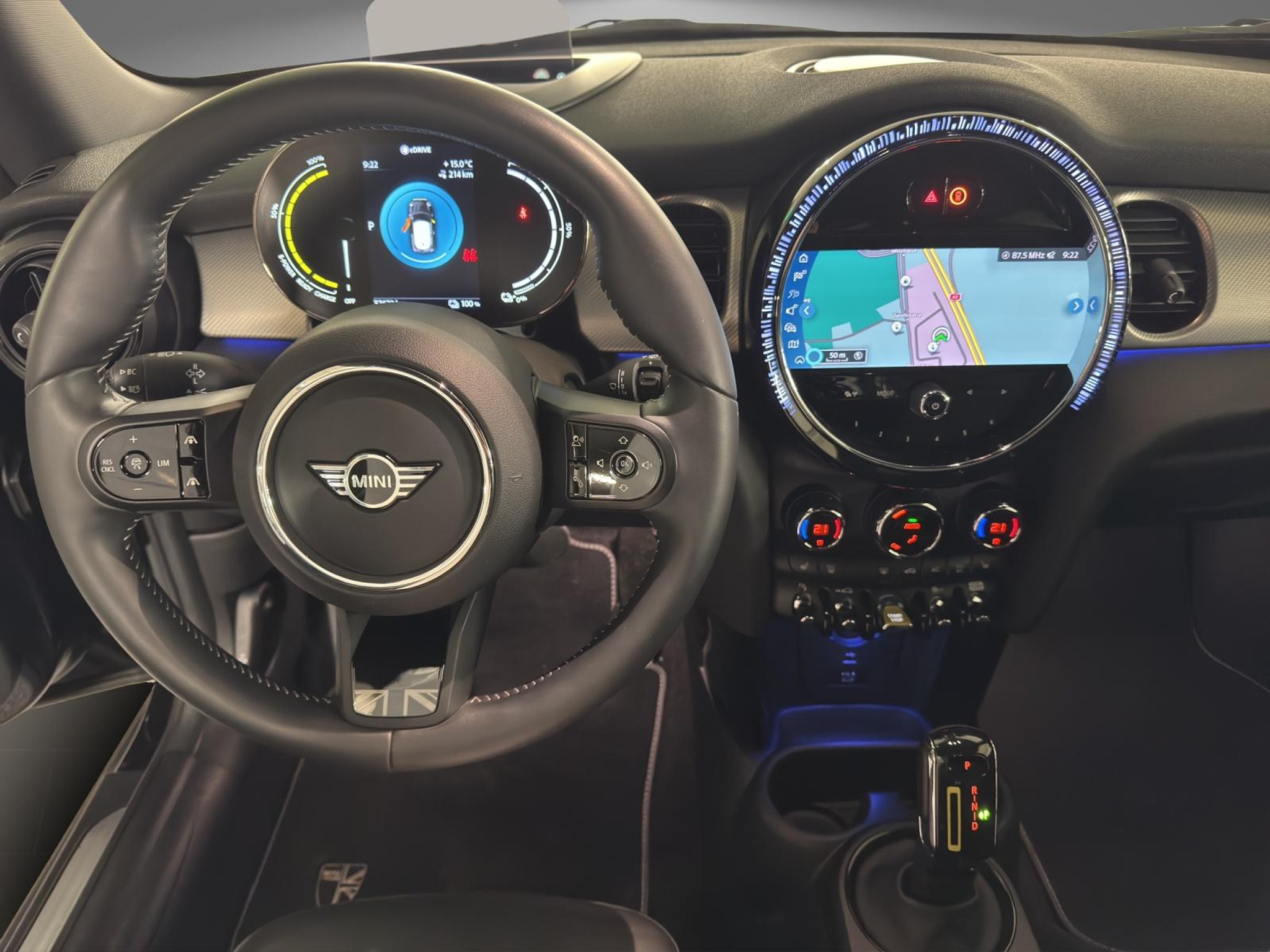 listing desktop thumbnail image 17