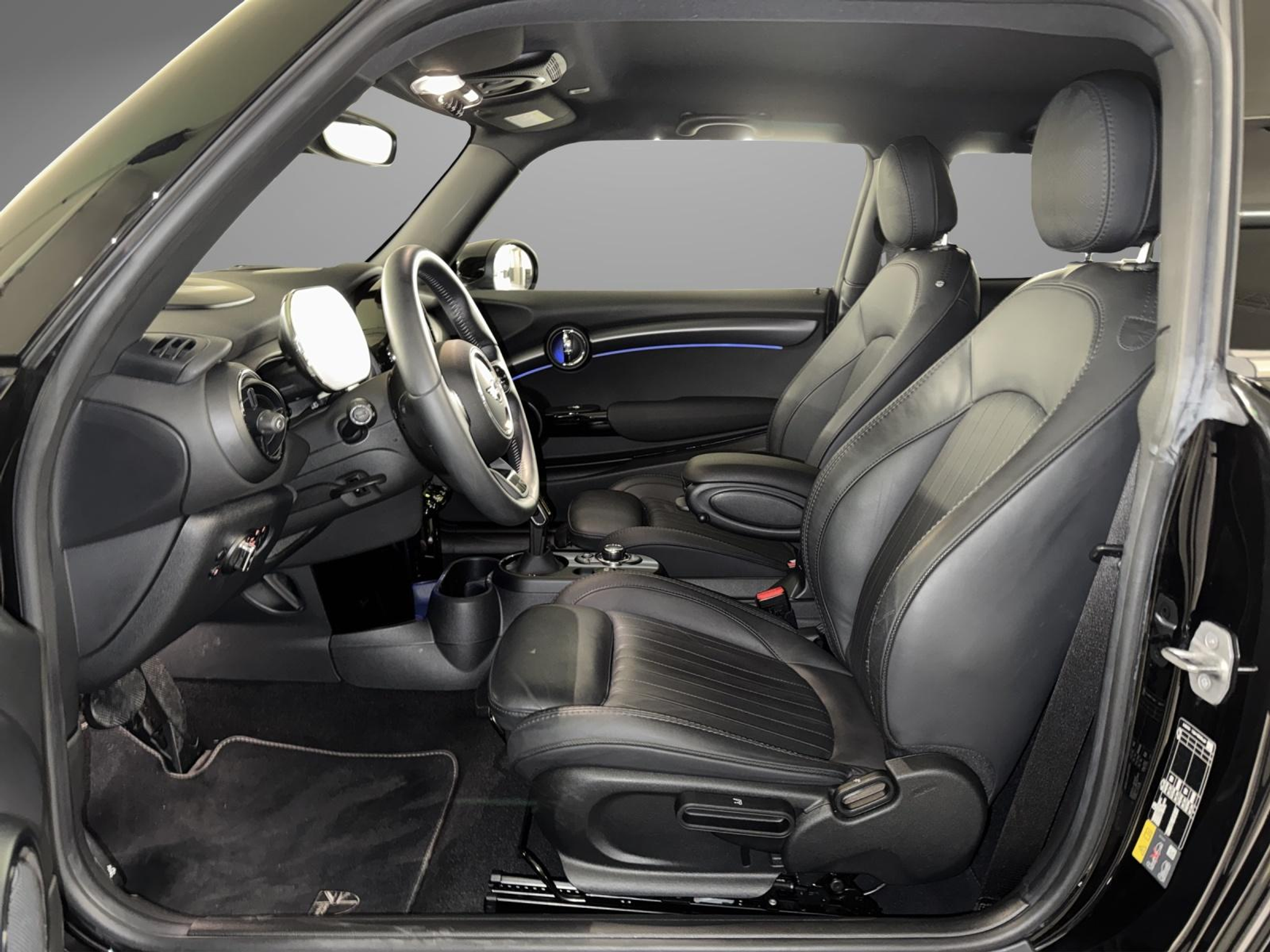 listing desktop thumbnail image 10