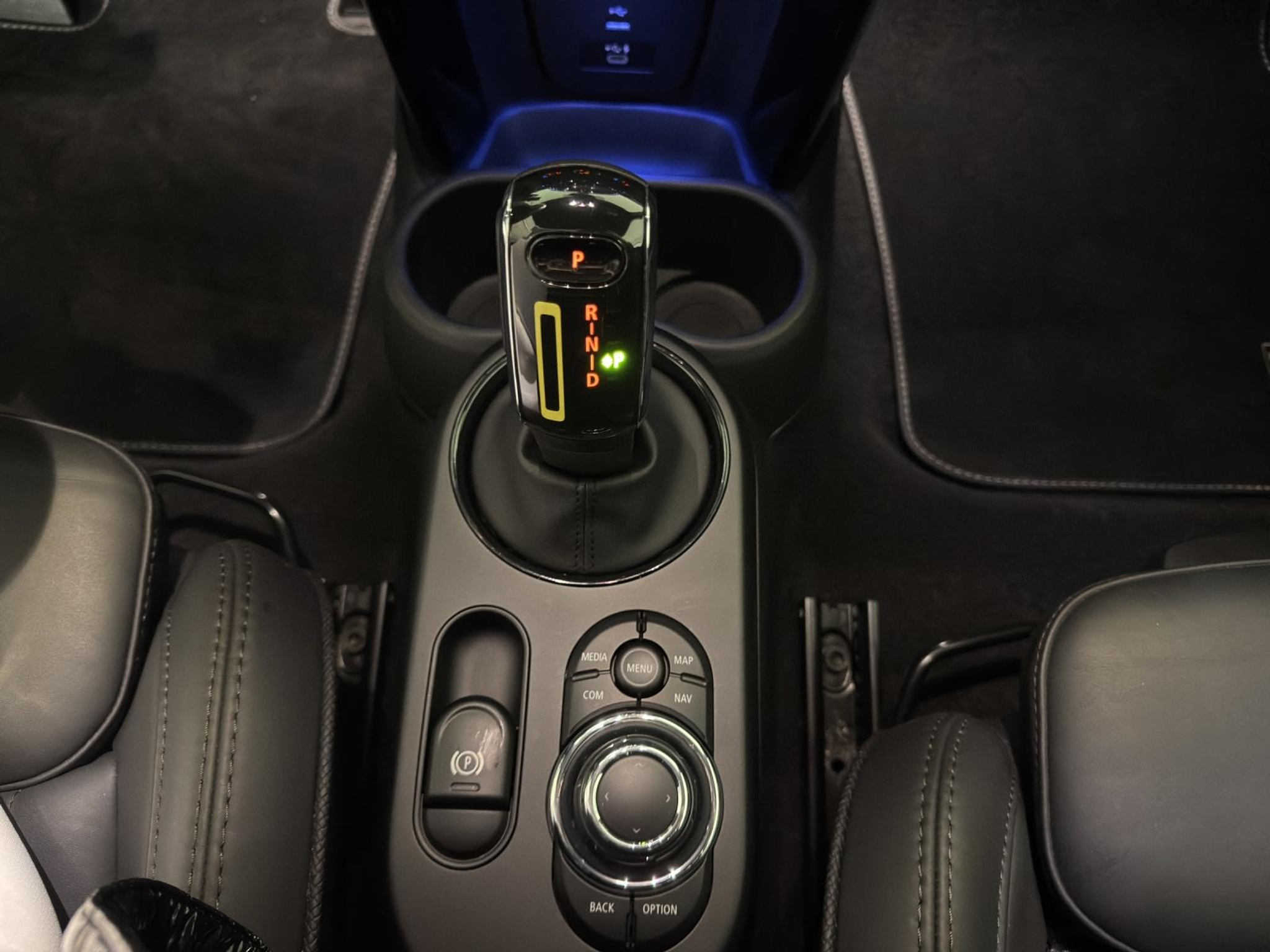 listing desktop thumbnail image 19