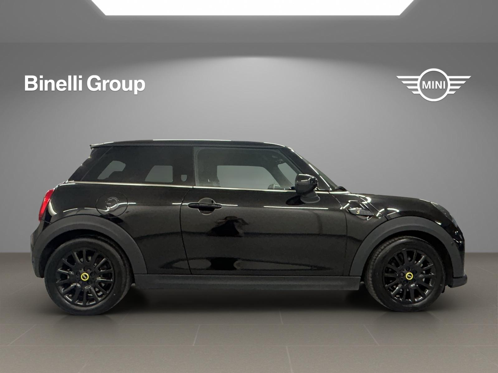 listing desktop thumbnail image 5