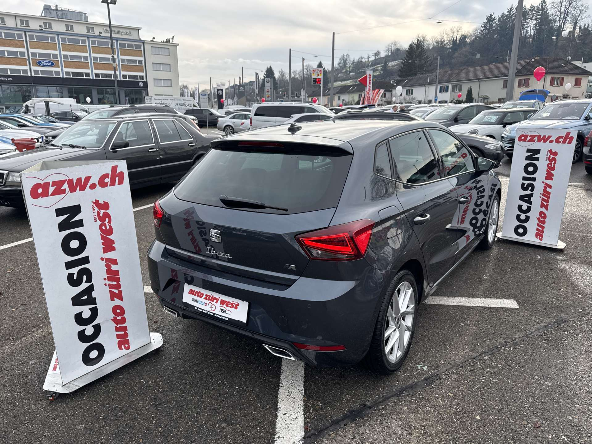 listing desktop thumbnail image 2