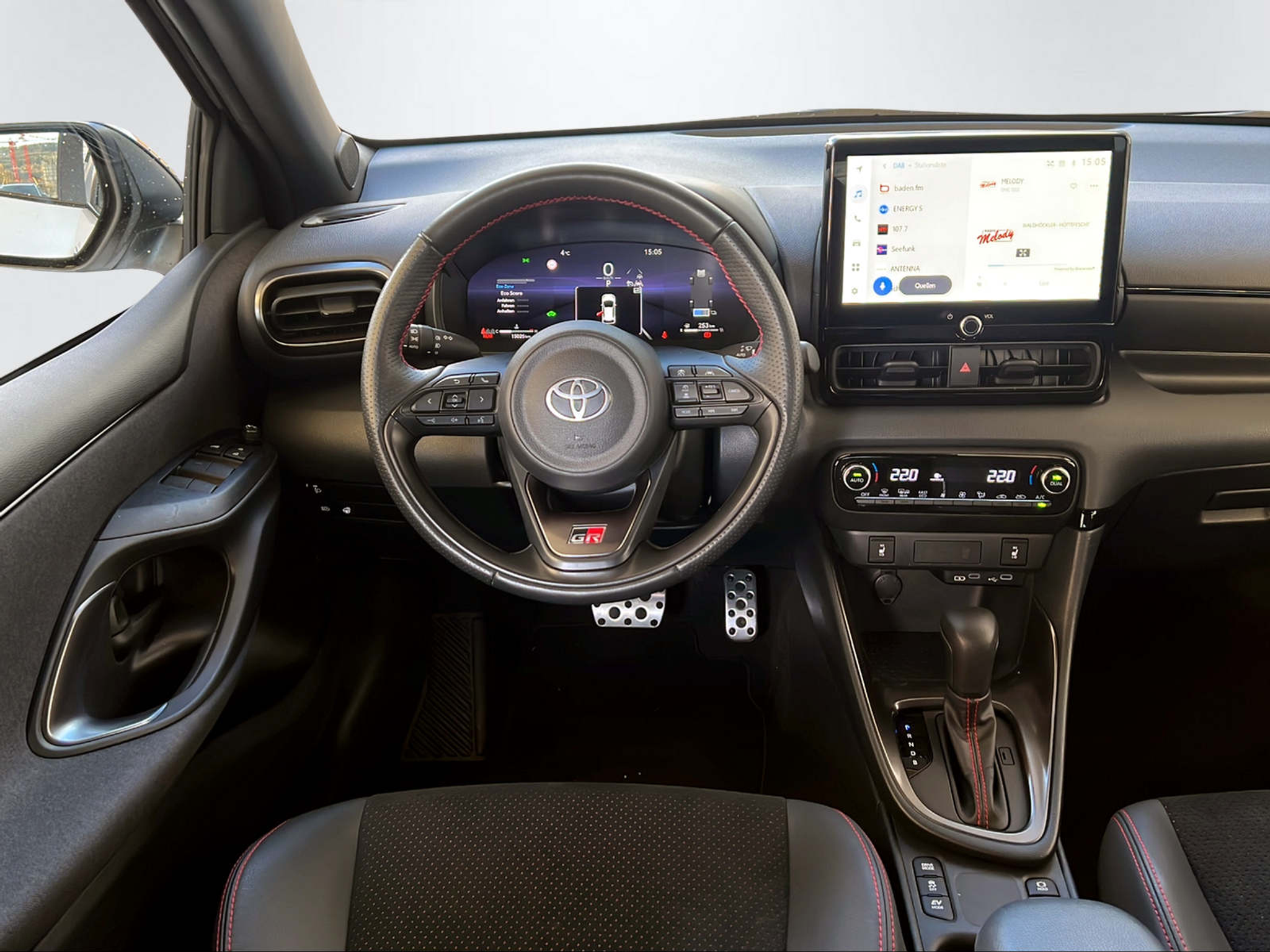 listing desktop thumbnail image 12