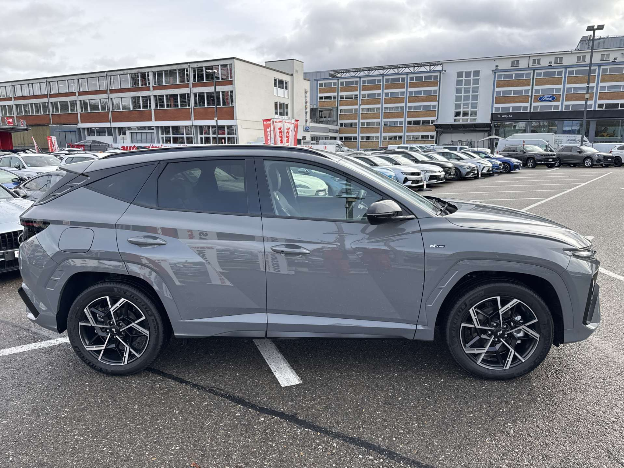 listing desktop thumbnail image 10