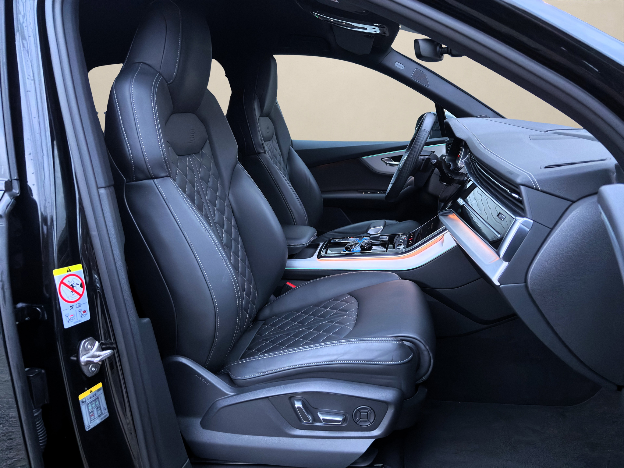 listing desktop thumbnail image 9